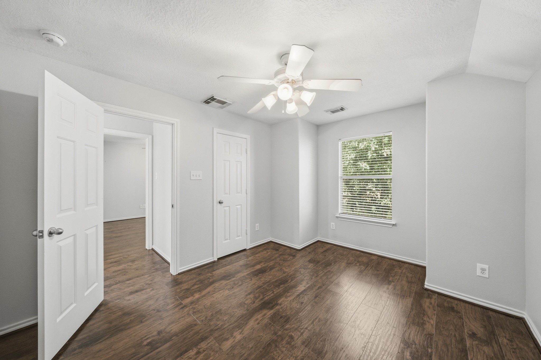 17907 Pelican Cove Court Property Photo 28