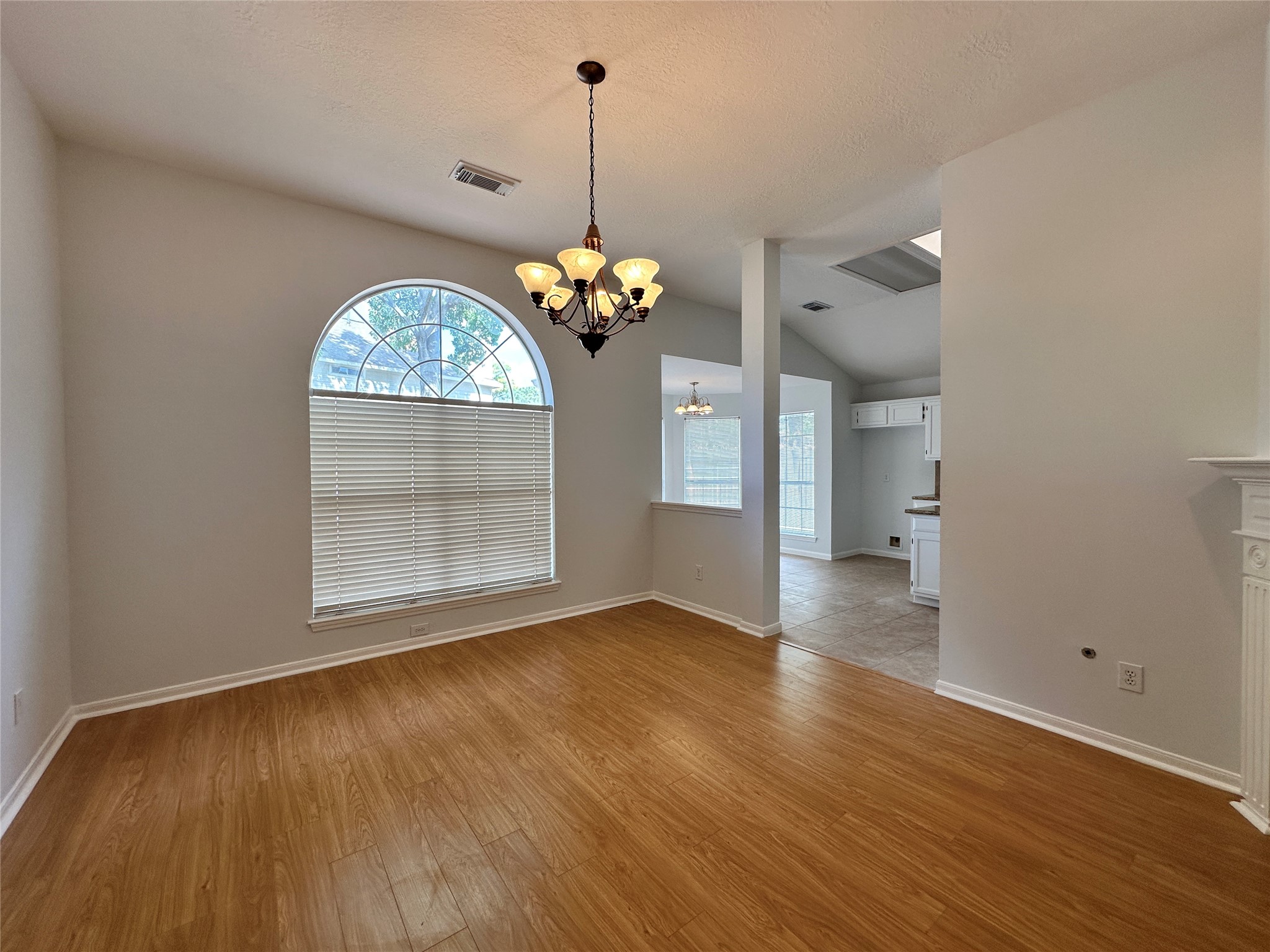 20230 Concord Hill Drive Property Photo 6