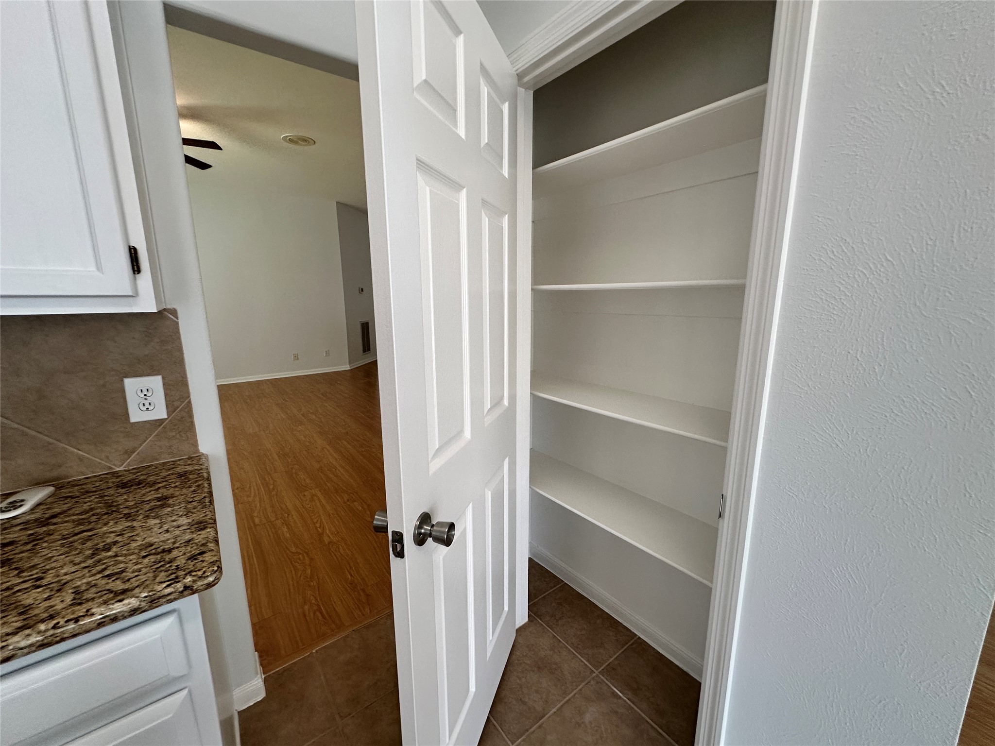 20230 Concord Hill Drive Property Photo 10