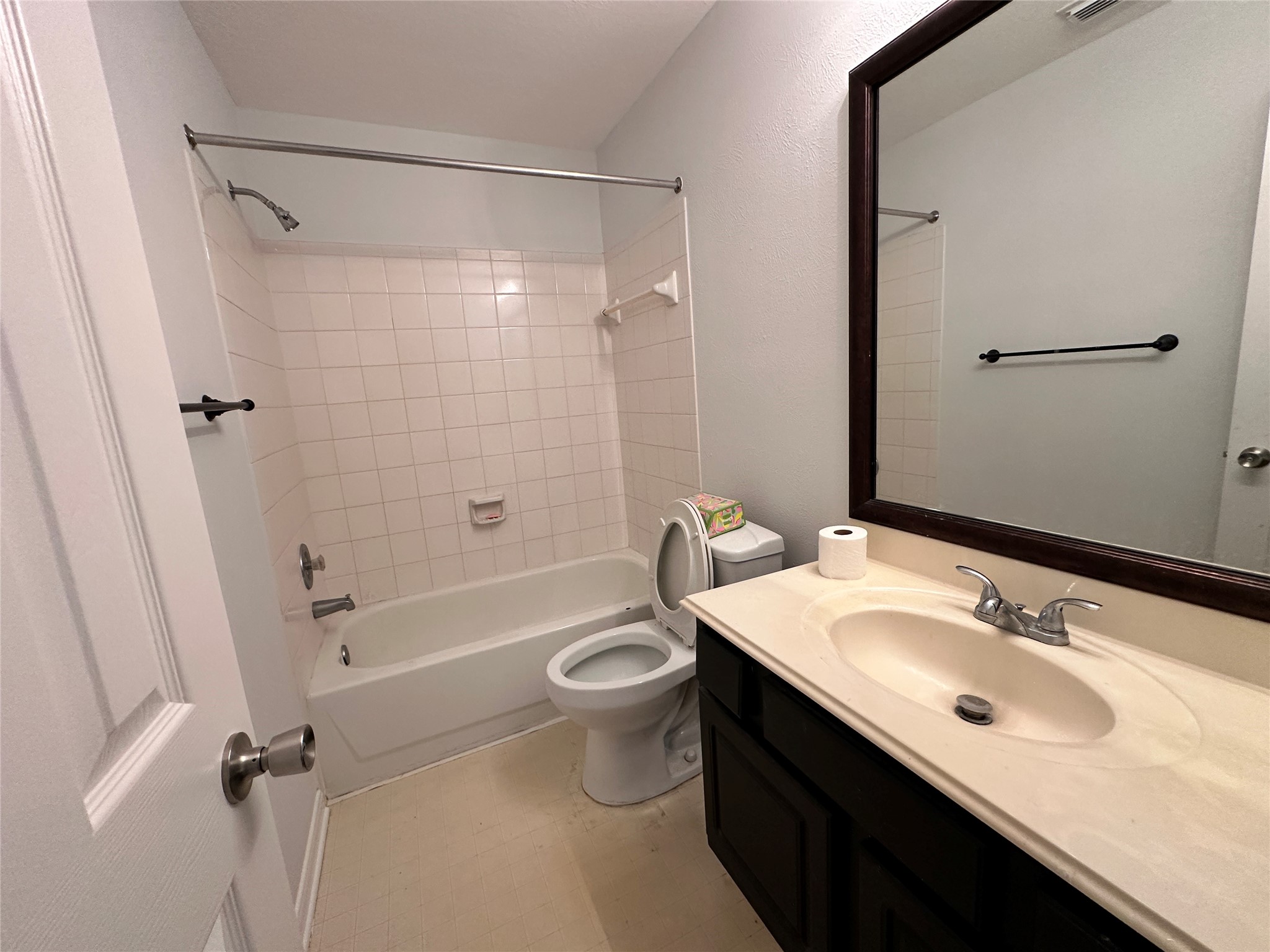 20230 Concord Hill Drive Property Photo 17