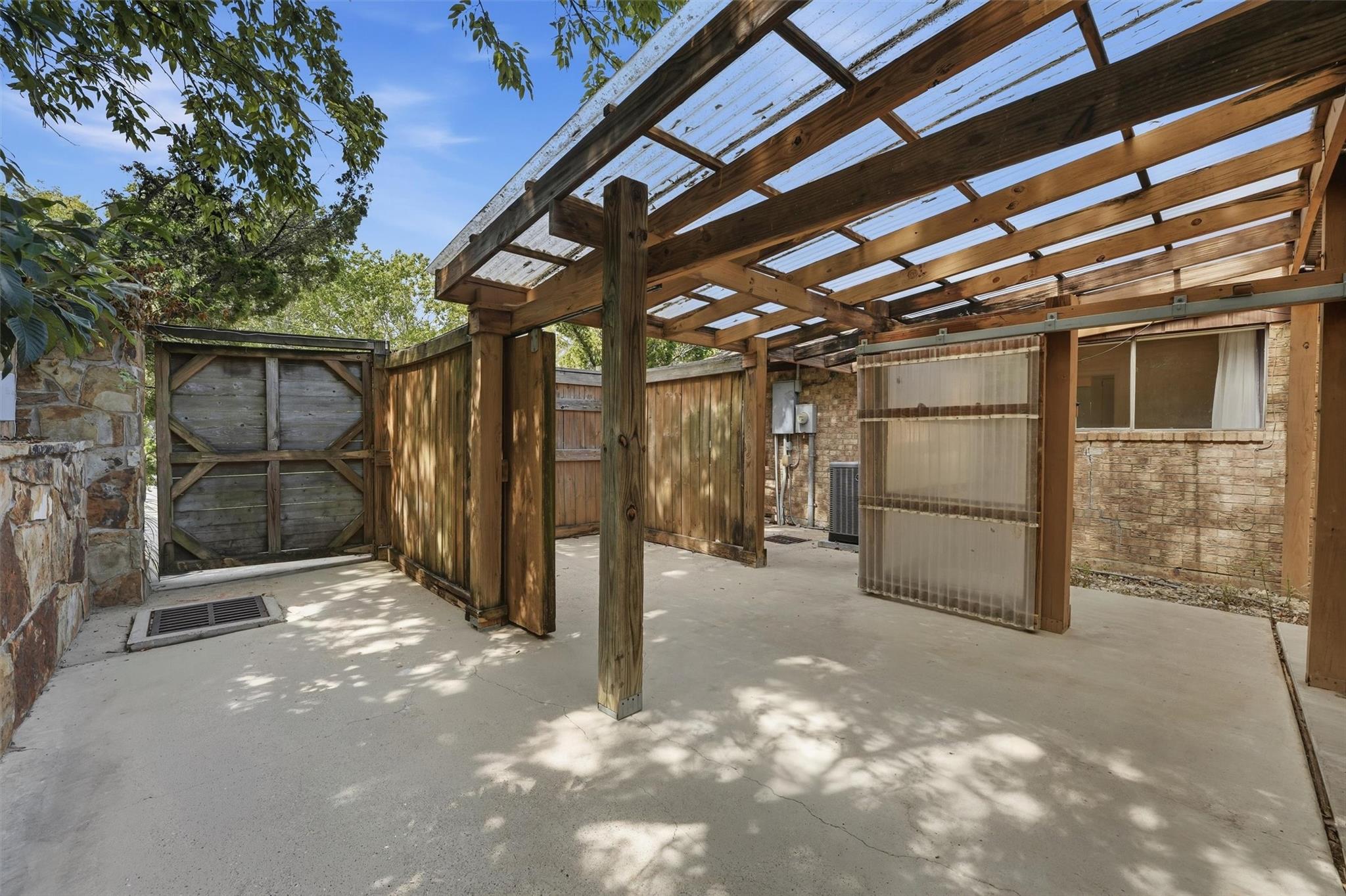 20 Ash Park Drive Property Photo 18