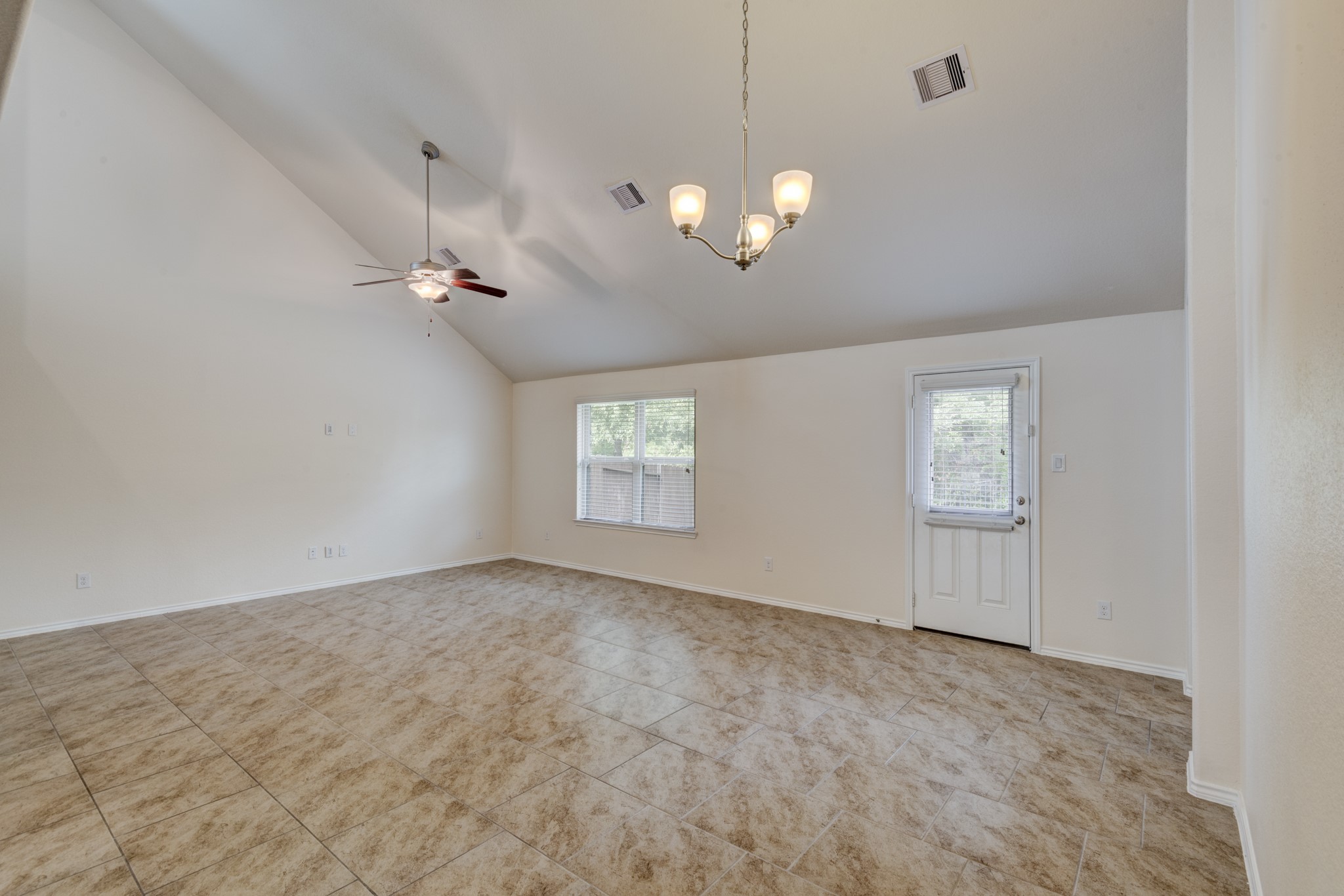 12246 Antilles Lane Property Photo 19