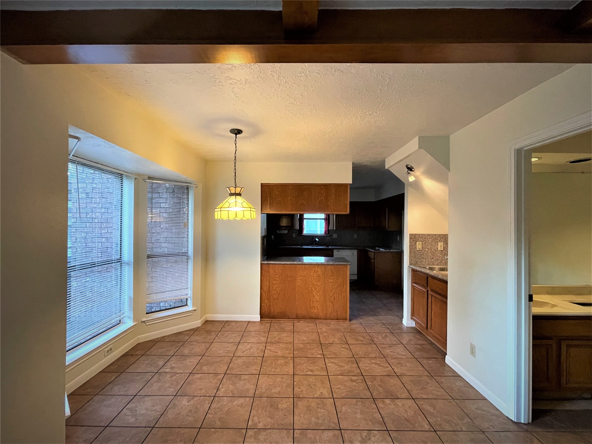 15414 Woodhorn Drive Property Photo 7