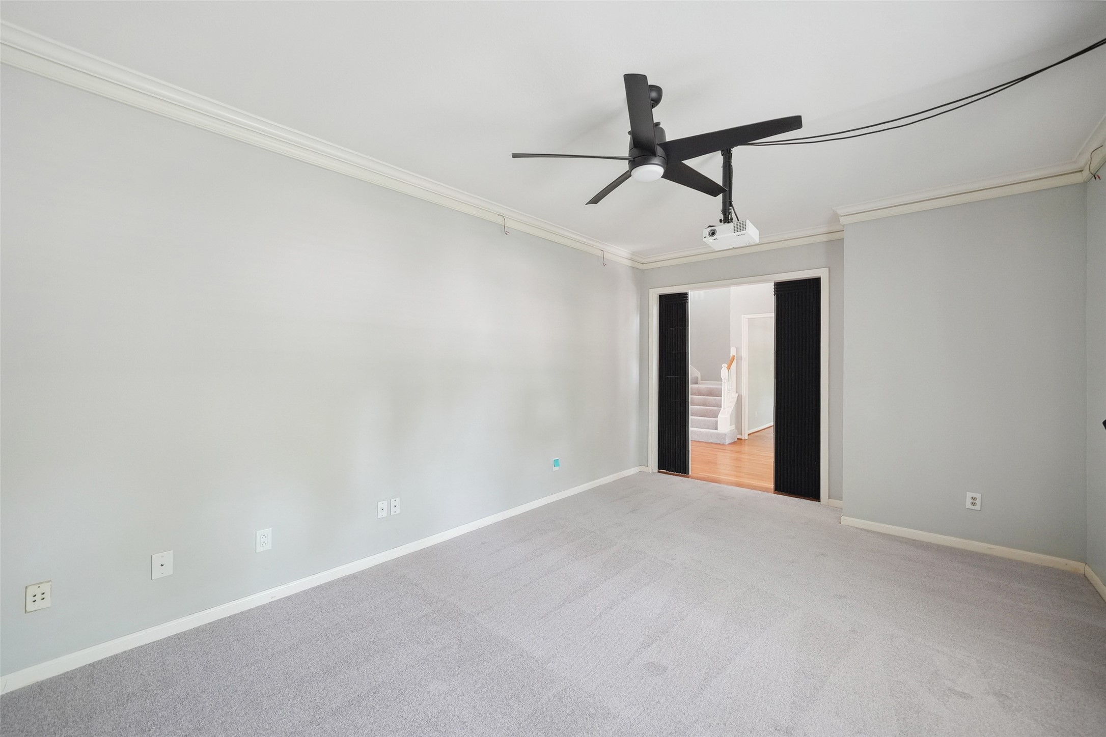 1602 Crescent Point Drive Property Photo 8