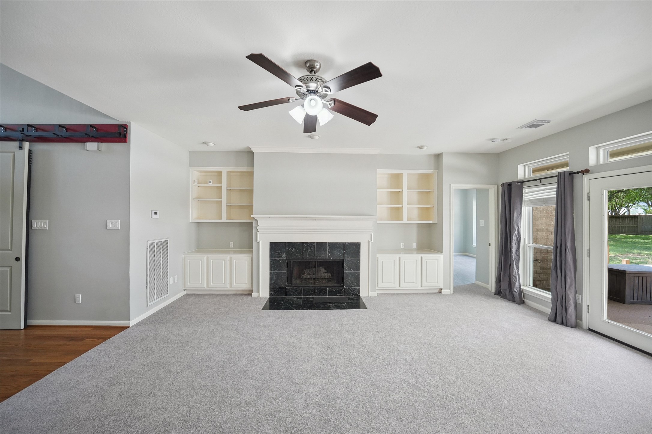 1602 Crescent Point Drive Property Photo 21