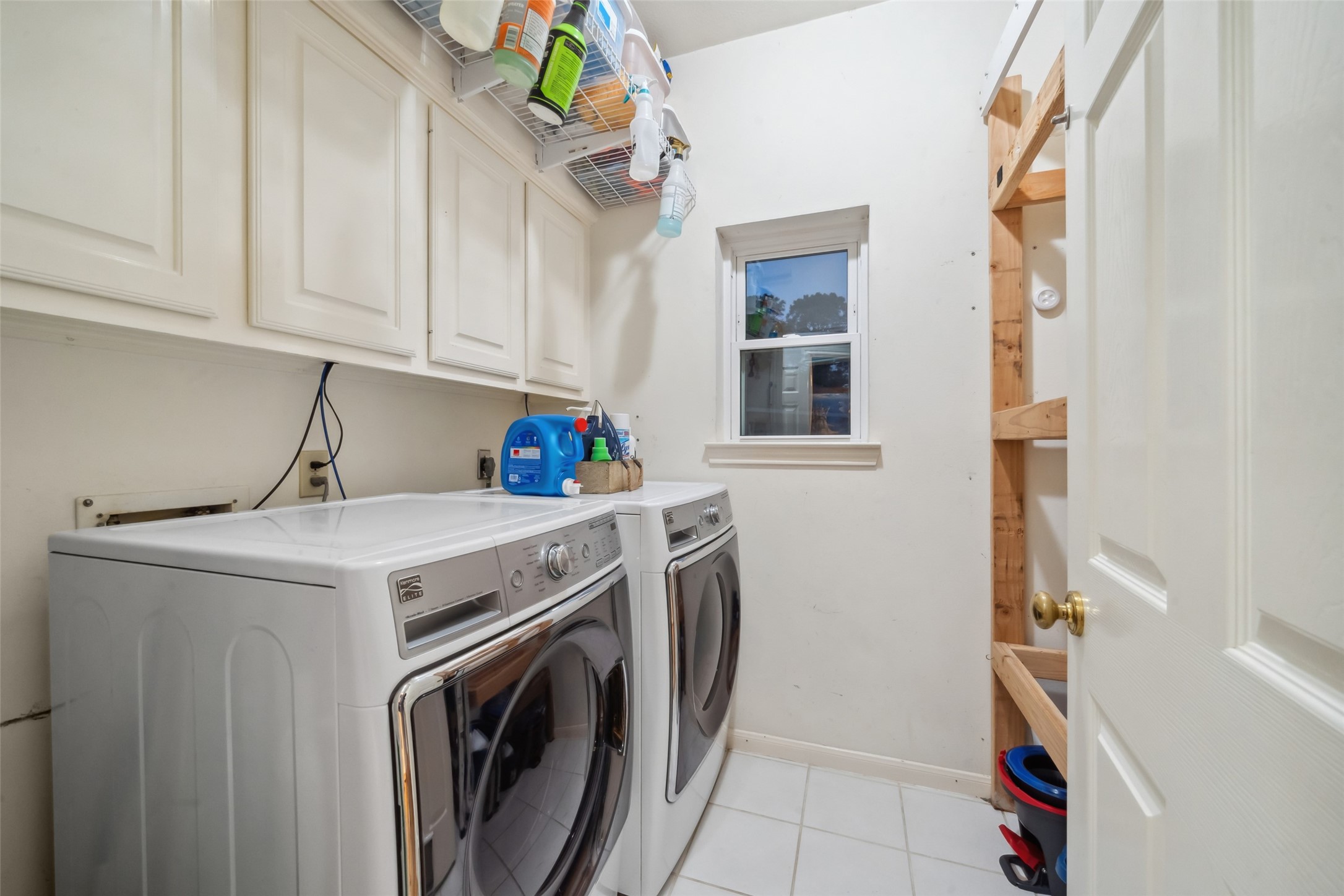 1602 Crescent Point Drive Property Photo 44