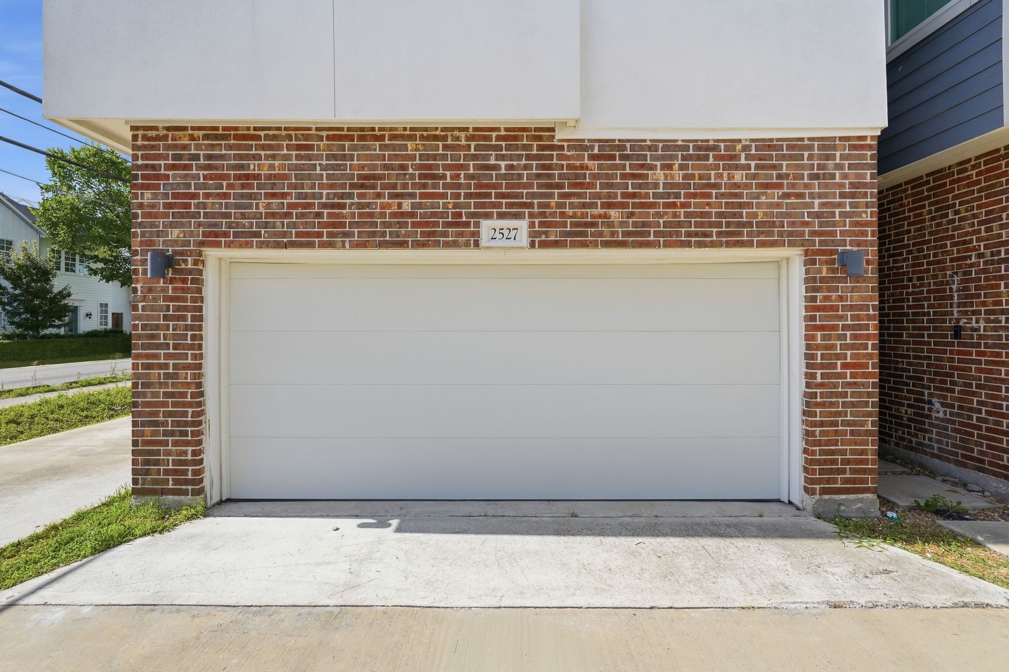 2527 Hollister Street Property Photo 23