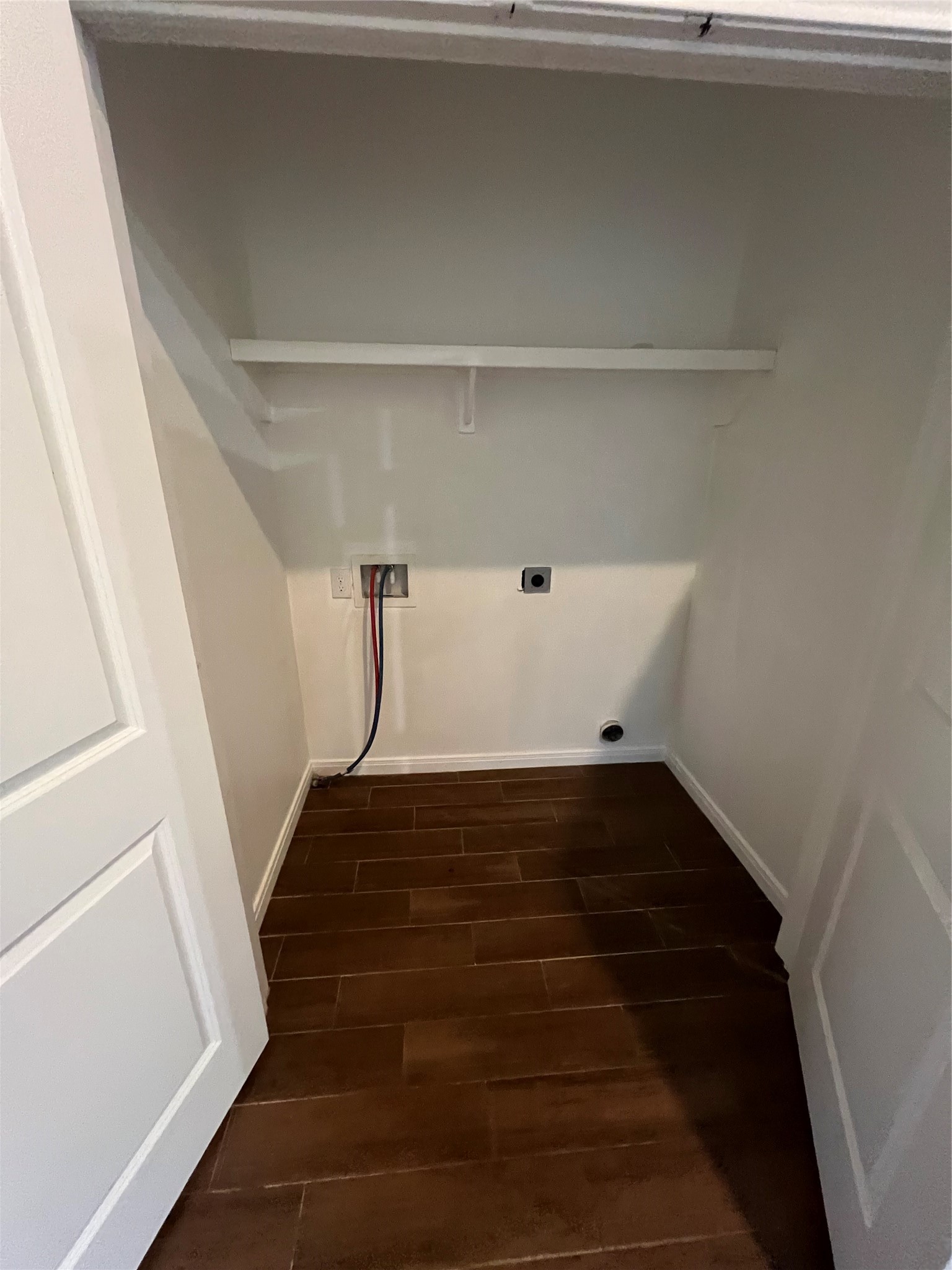 826 Omeara Property Photo 7