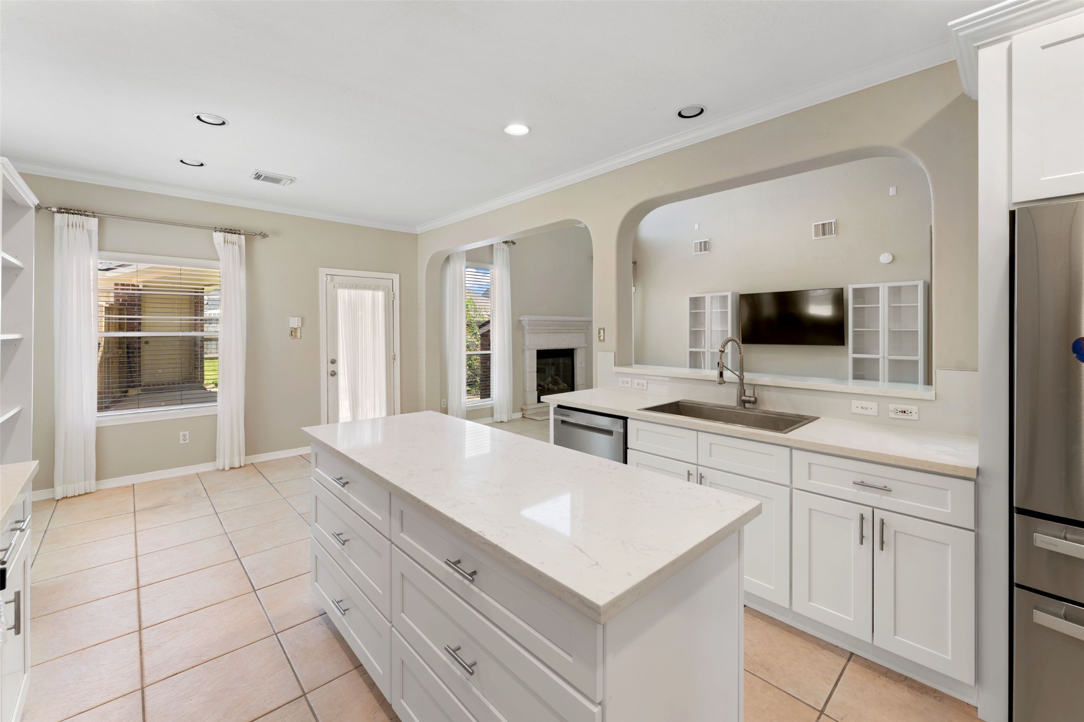 6518 Felicia Oaks Trail Property Photo 1