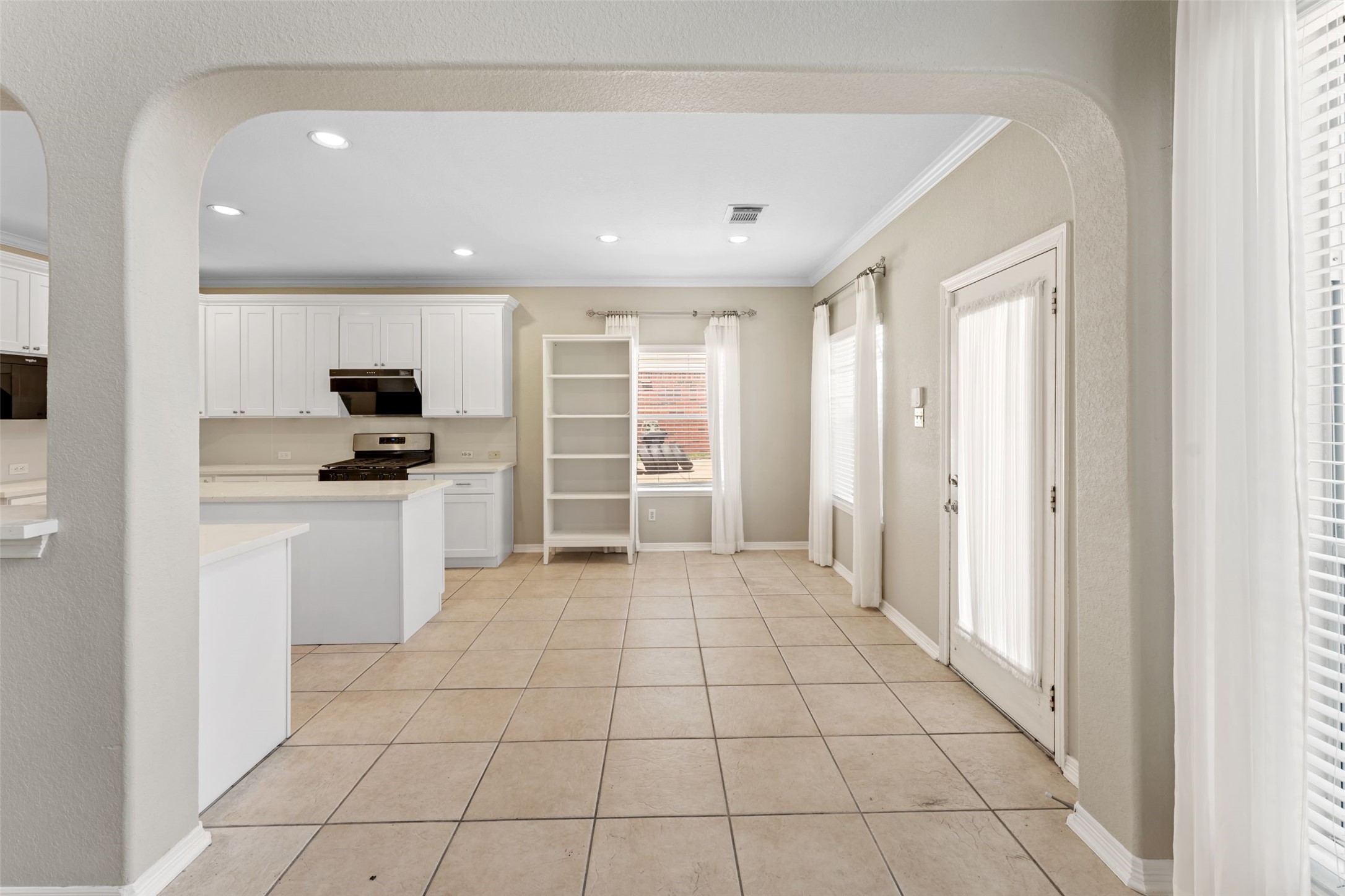 6518 Felicia Oaks Trail Property Photo 15