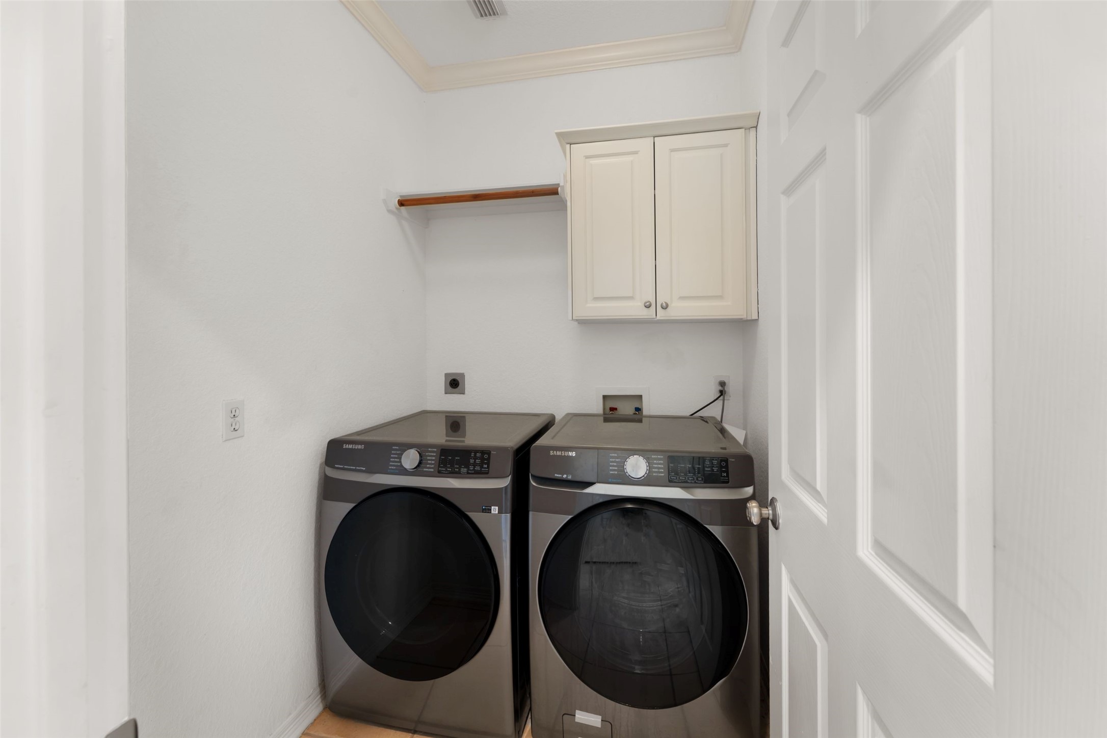 6518 Felicia Oaks Trail Property Photo 41