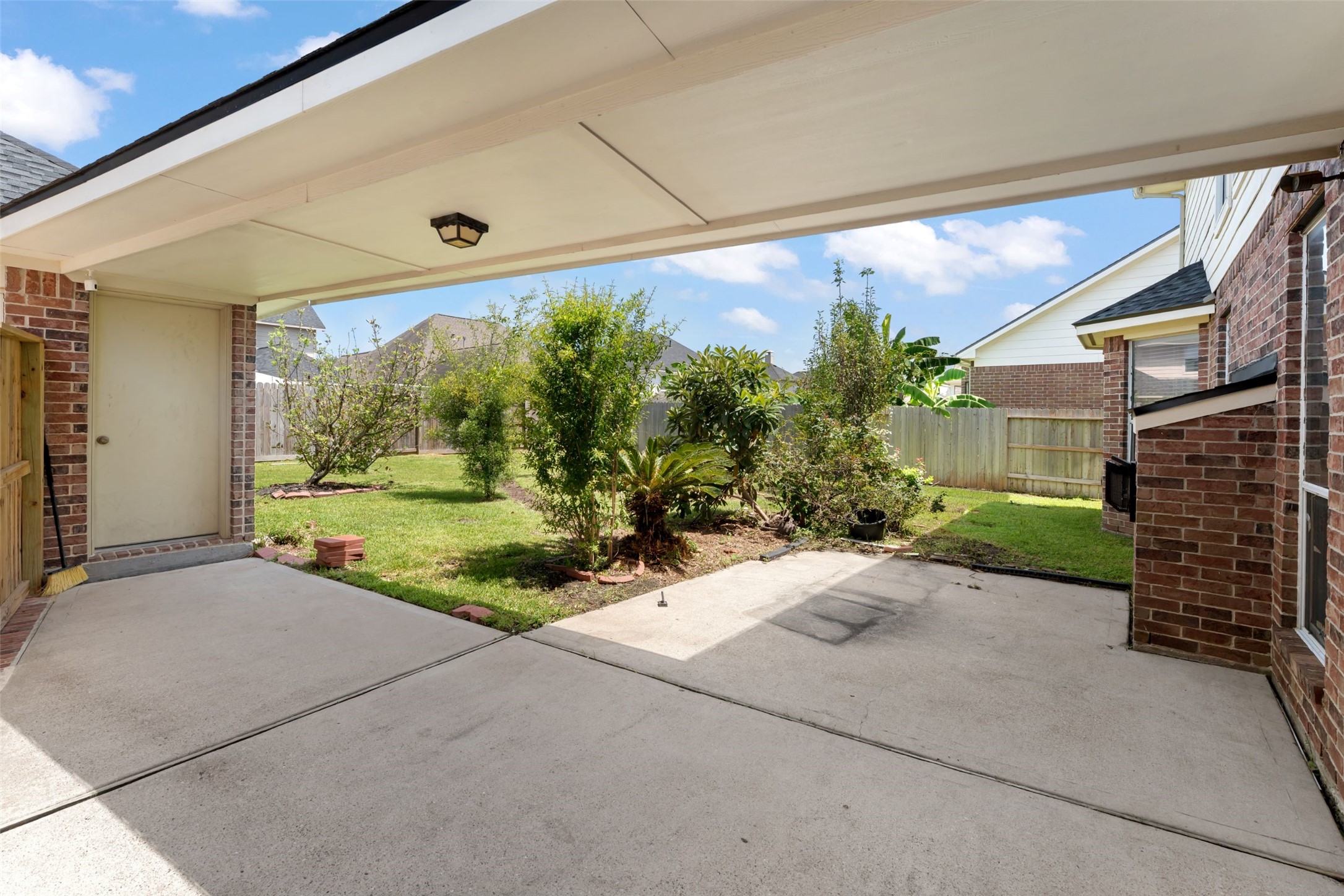 6518 Felicia Oaks Trail Property Photo 43