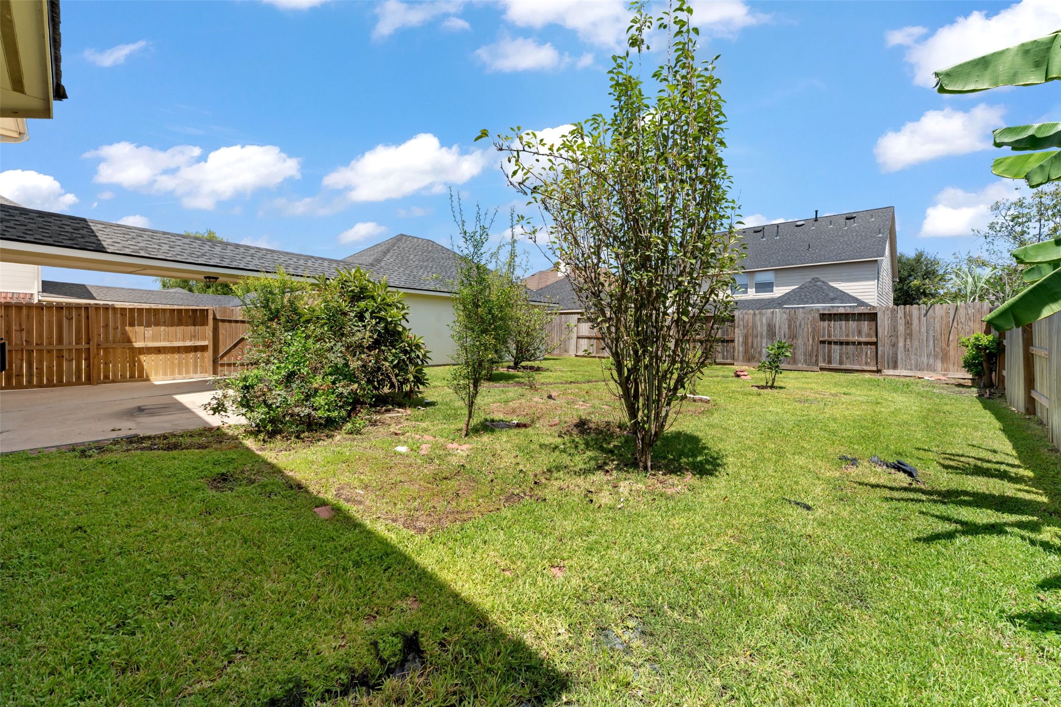6518 Felicia Oaks Trail Property Photo 44