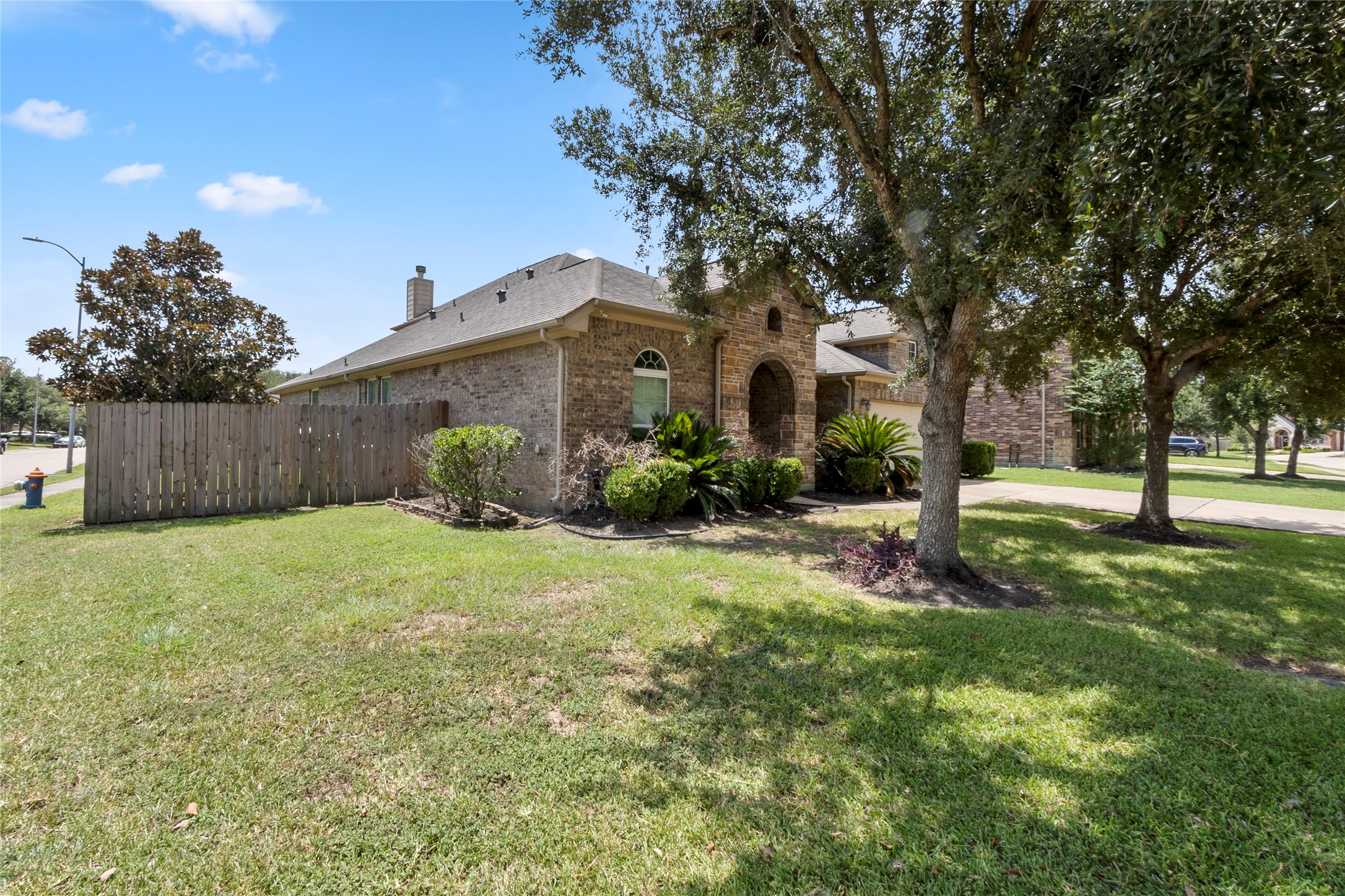 13402 Indigo Sands Drive Property Photo 3