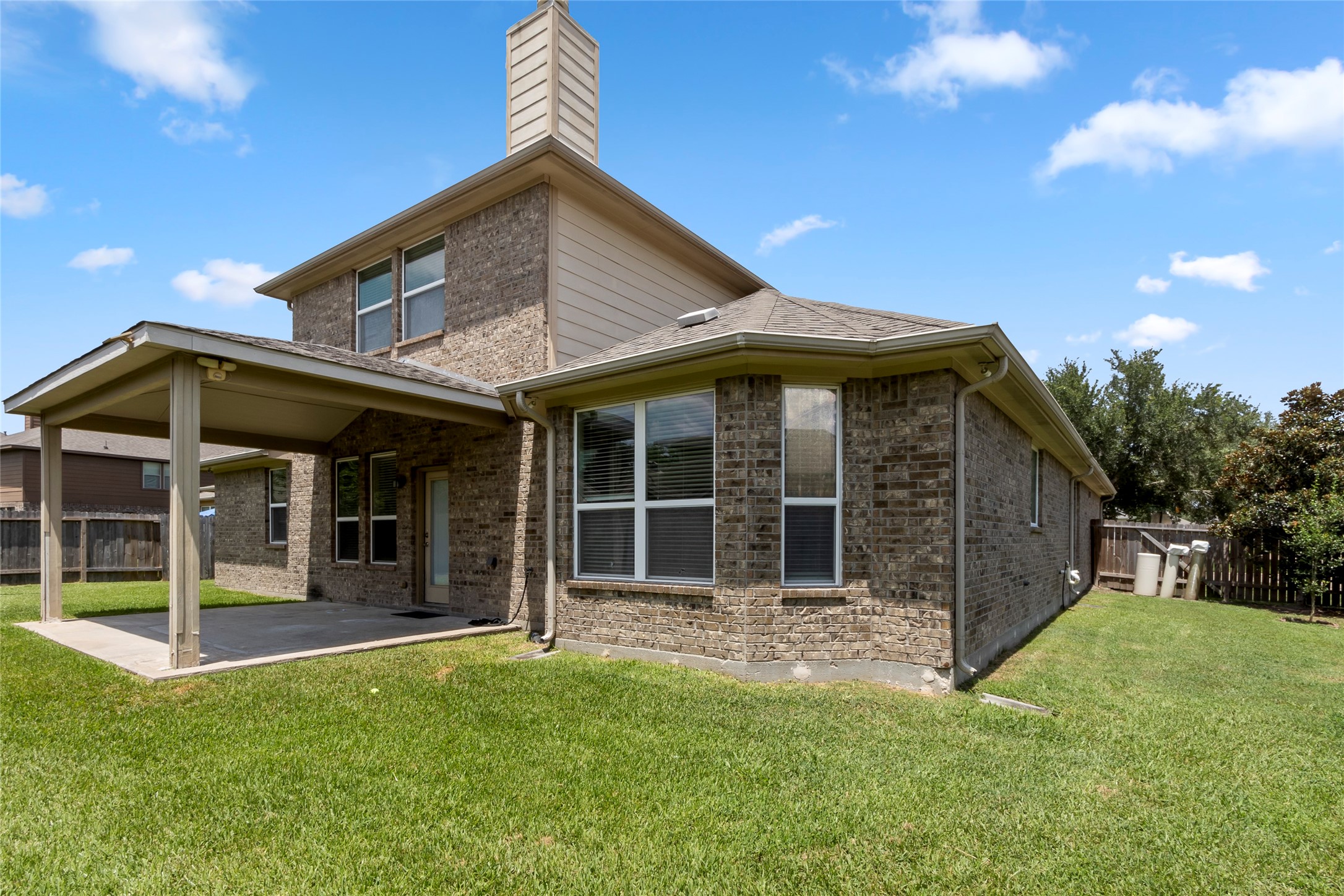 13402 Indigo Sands Drive Property Photo 4