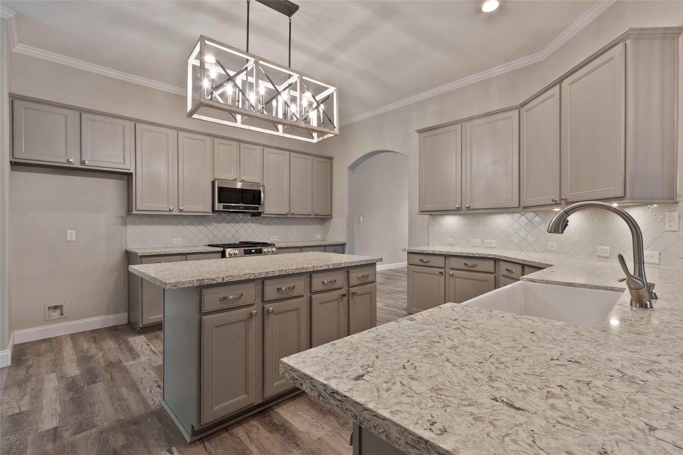 13402 Indigo Sands Drive Property Photo 9