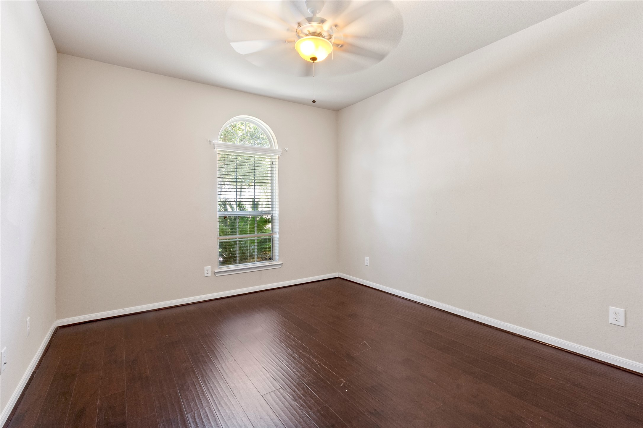 13402 Indigo Sands Drive Property Photo 18