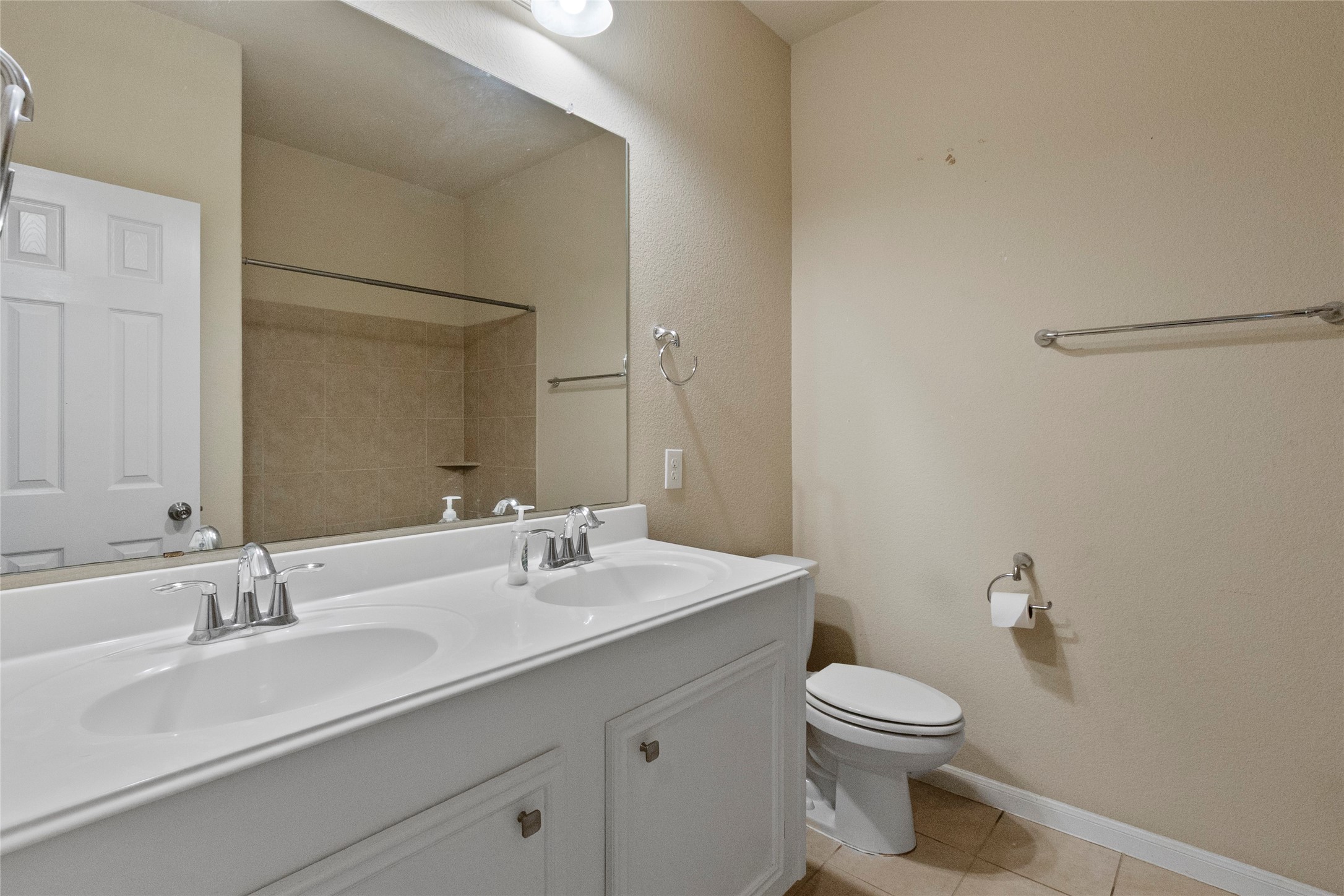 13402 Indigo Sands Drive Property Photo 19