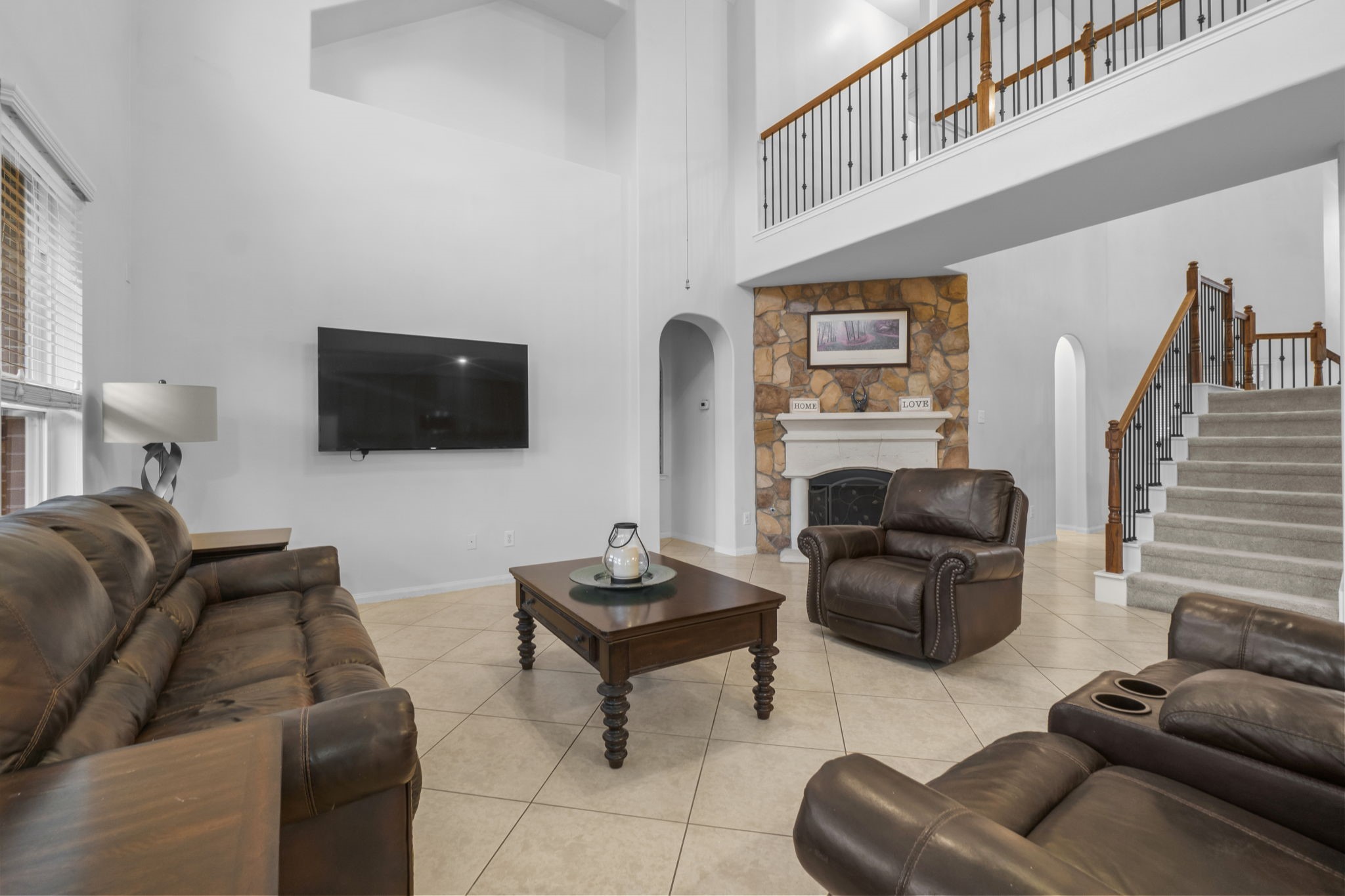 5714 Brookway Willow Drive Property Photo 7