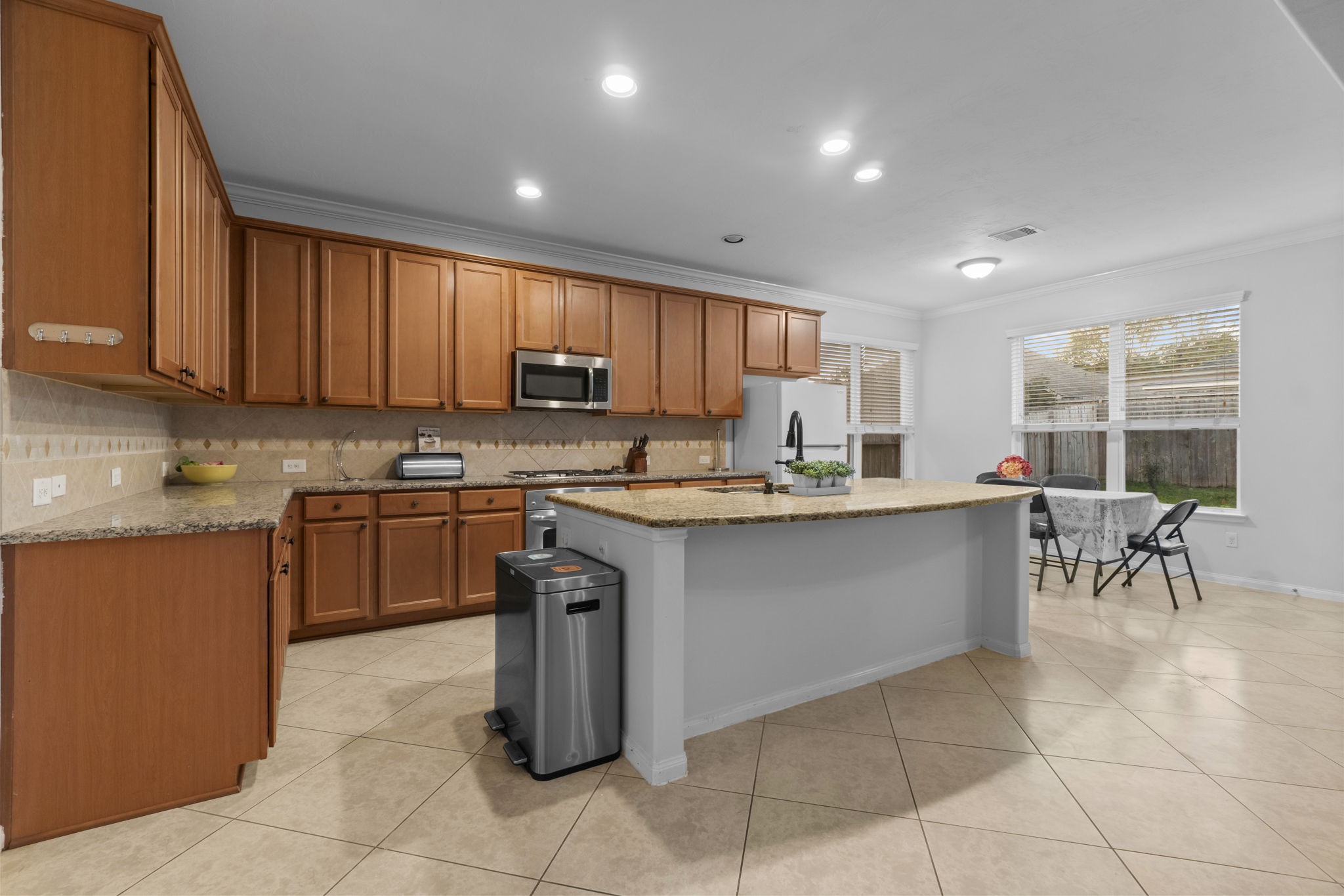 5714 Brookway Willow Drive Property Photo 10