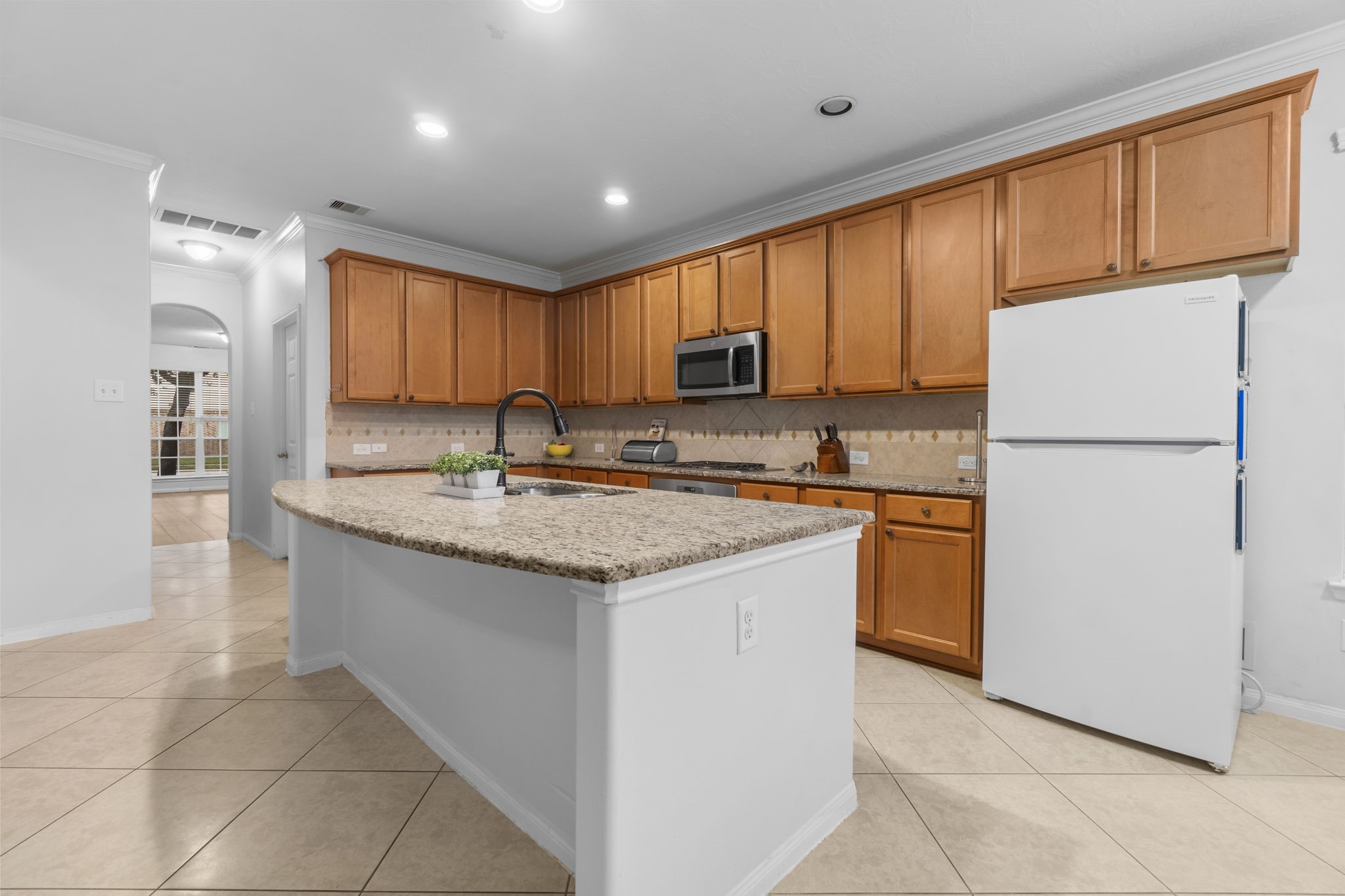 5714 Brookway Willow Drive Property Photo 11