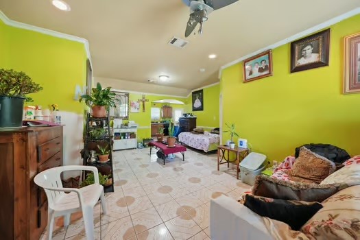 6825 Richwood Drive Property Photo 3