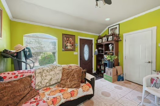 6825 Richwood Drive Property Photo 4