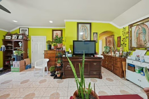 6825 Richwood Drive Property Photo 5