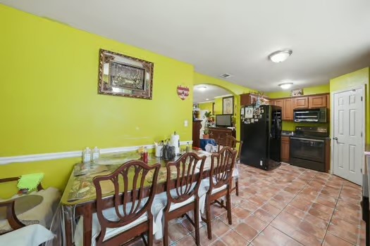 6825 Richwood Drive Property Photo 12