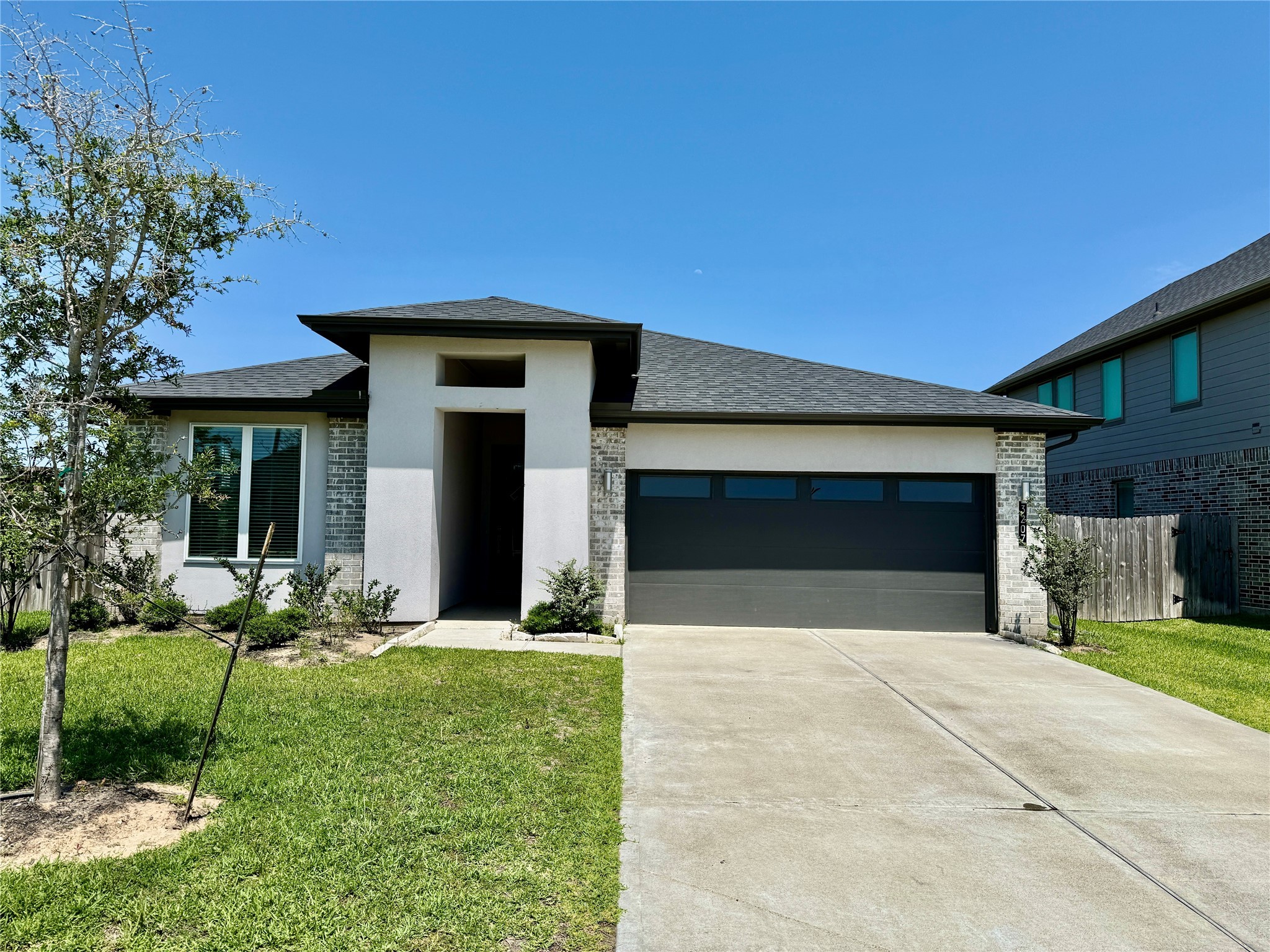 3207 Cripple Creek Drive Property Photo