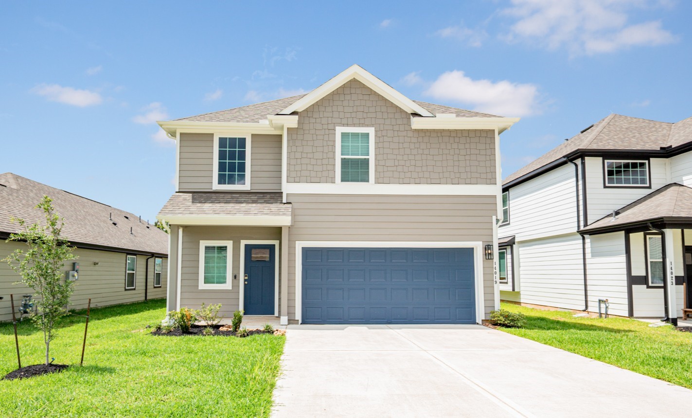 14019 Mount Hunter Drive Property Photo 2