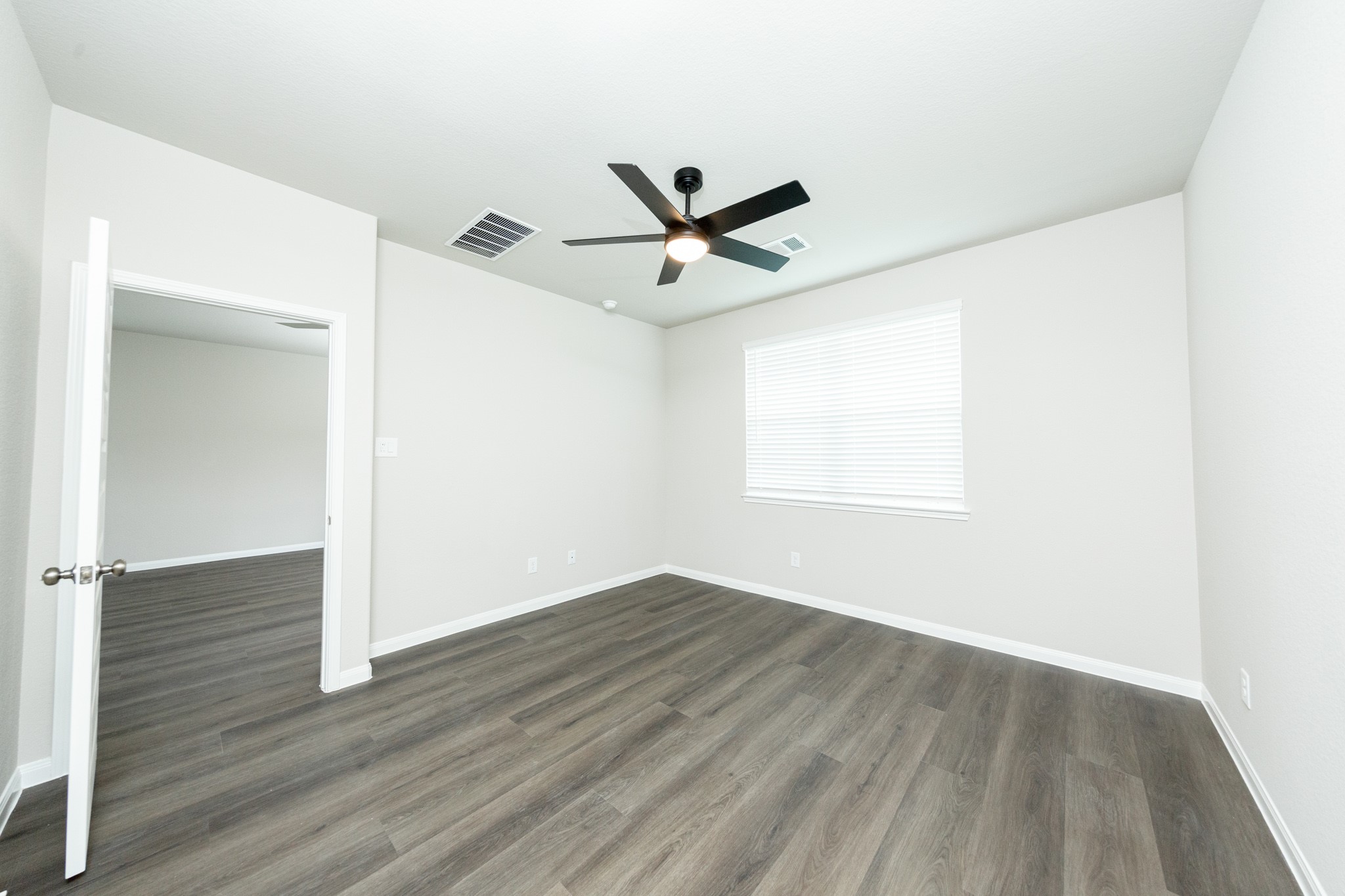 14019 Mount Hunter Drive Property Photo 10