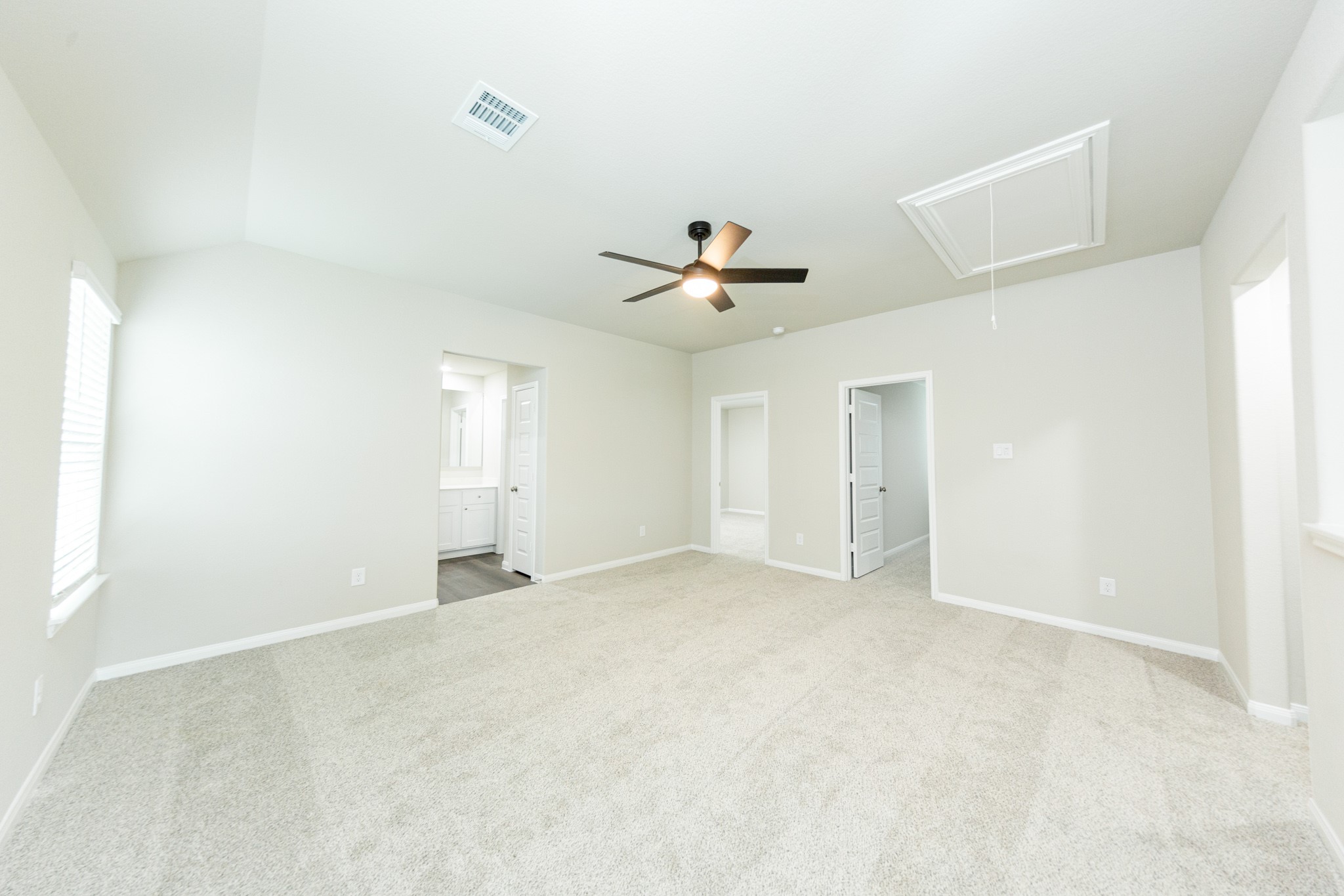 14019 Mount Hunter Drive Property Photo 16