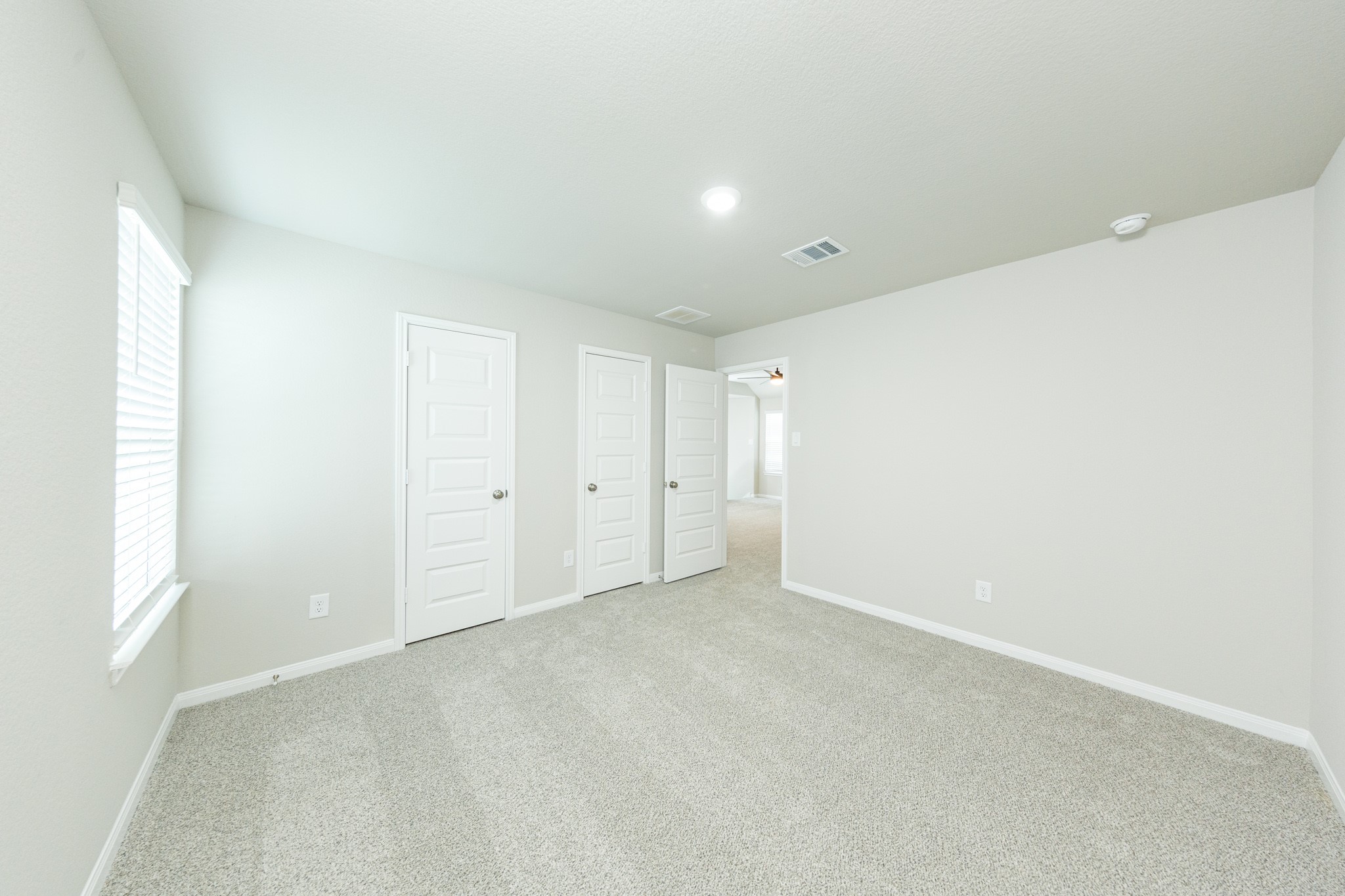 14019 Mount Hunter Drive Property Photo 18