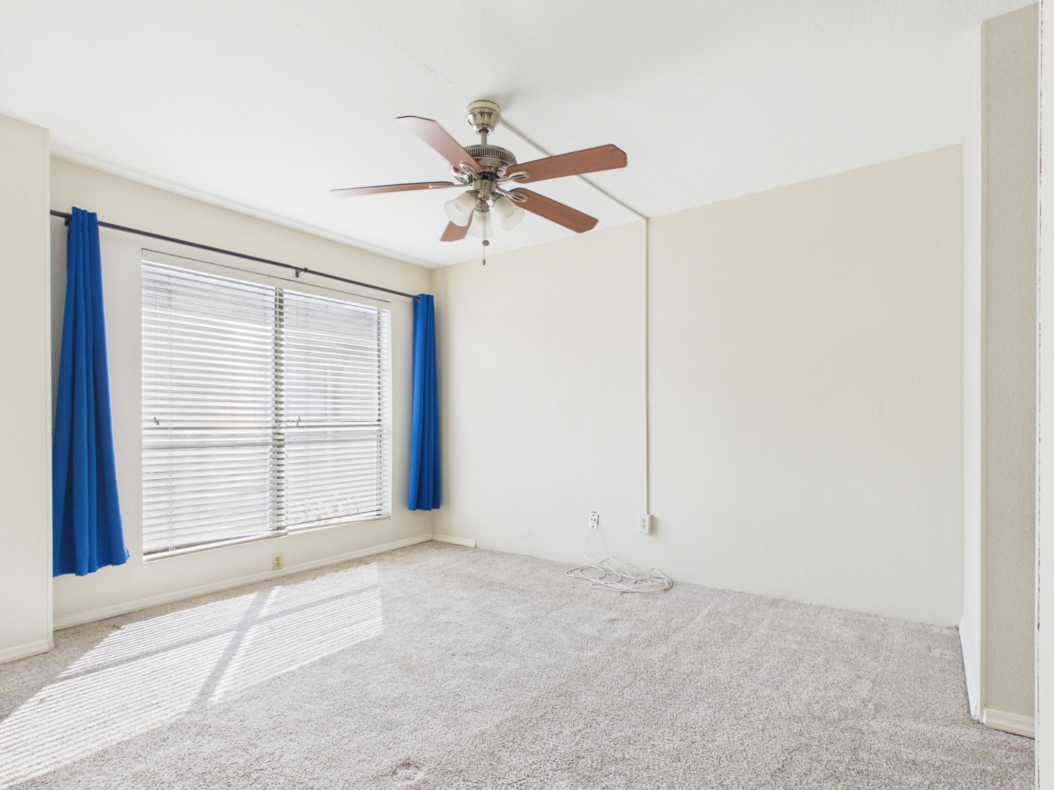 2100 Wilcrest Drive 109 Property Photo 13