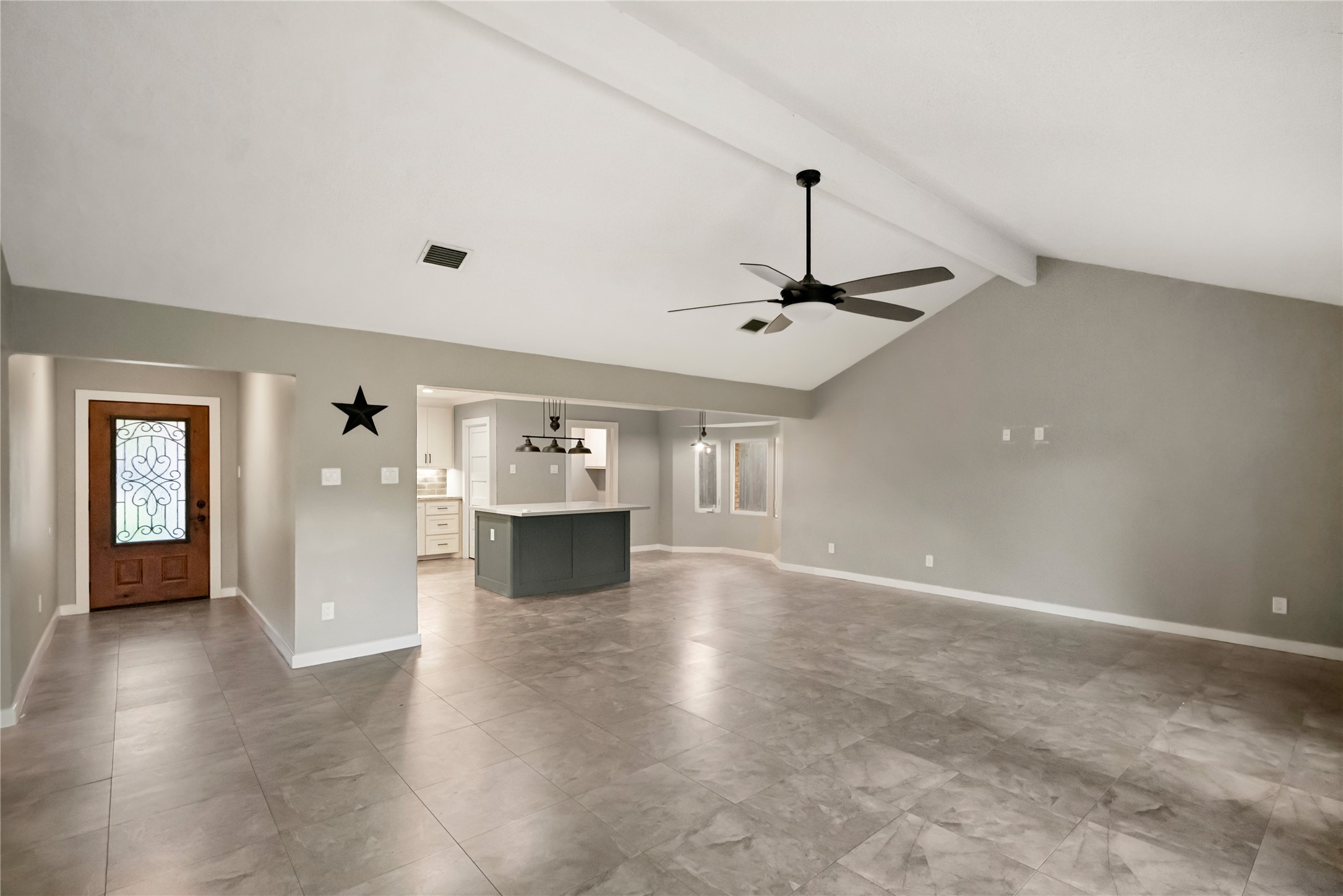 9711 Cantertrot Drive Property Photo 4