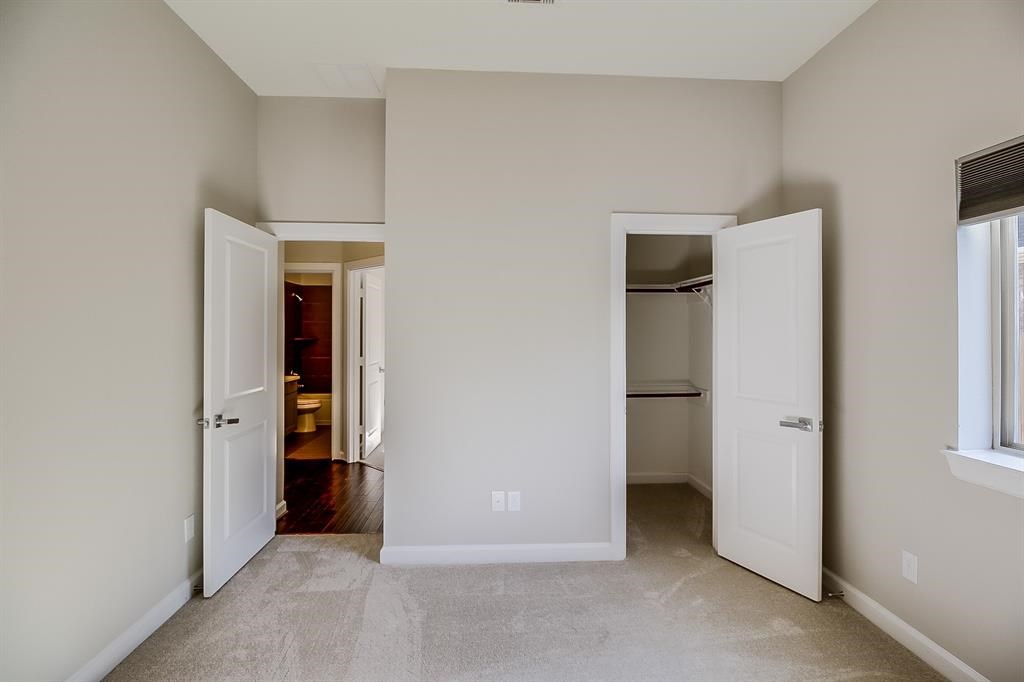 17106 Rainier Creek Drive Property Photo 17