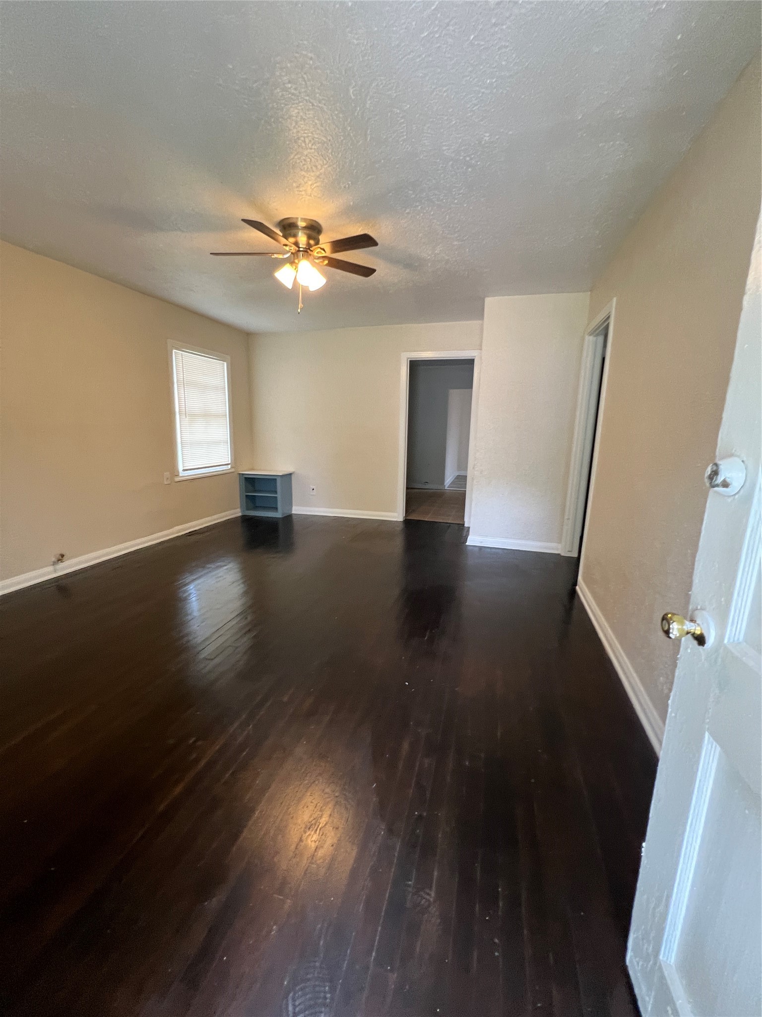 6741 Goforth Street Property Photo 10