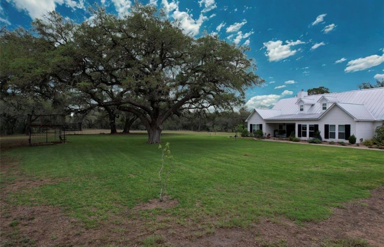 4149 Cr 444, Hallettsville Tx 77964 Property Photo 4