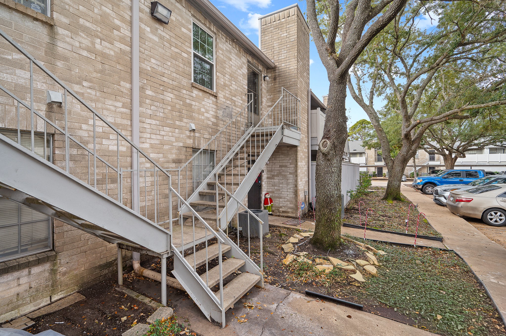 10733 Braes Bend Drive 10733 Property Photo 3