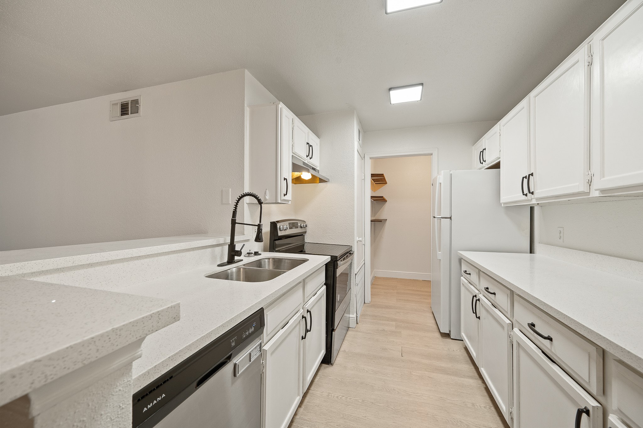 10733 Braes Bend Drive 10733 Property Photo 16