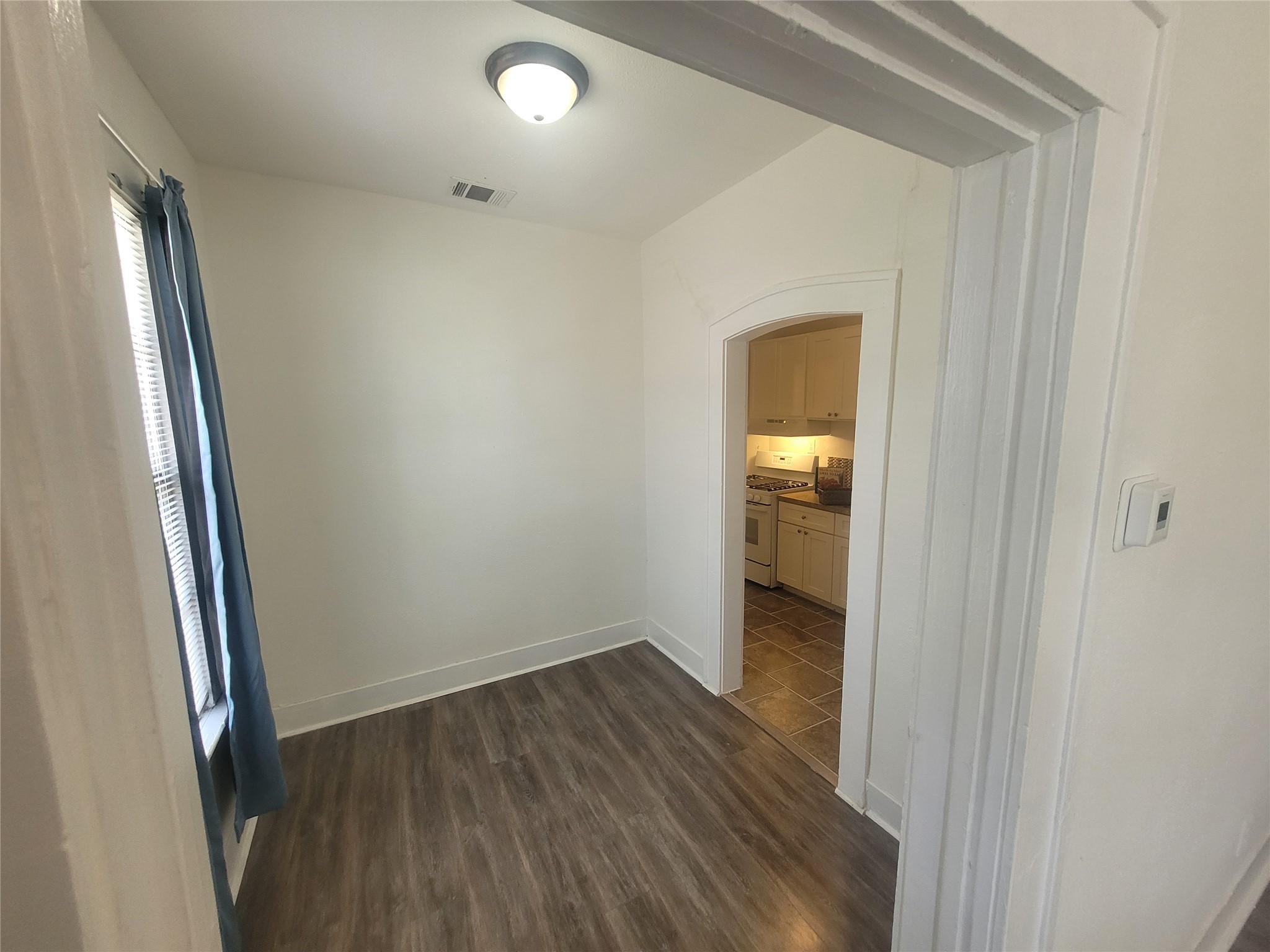 1415 Lombardy Street Property Photo 4