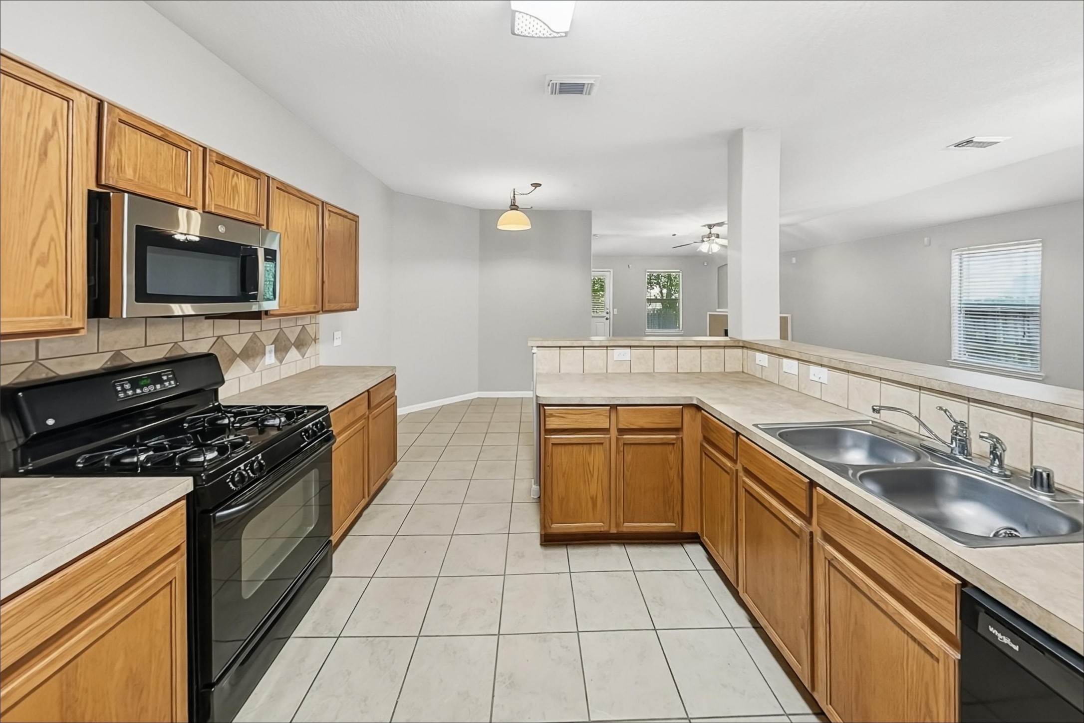 2764 Woodspring Forest Drive Property Photo 3