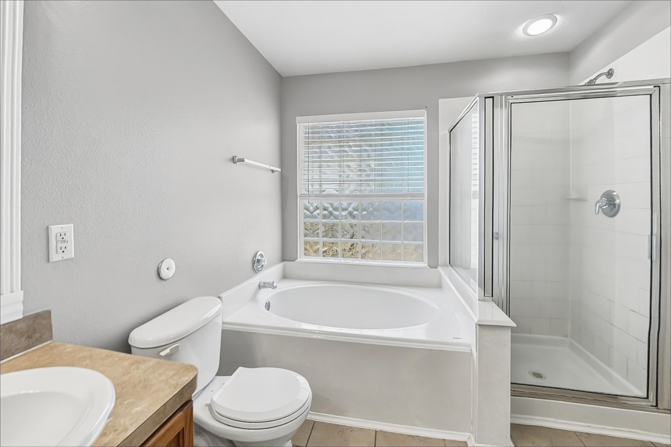 2764 Woodspring Forest Drive Property Photo 9