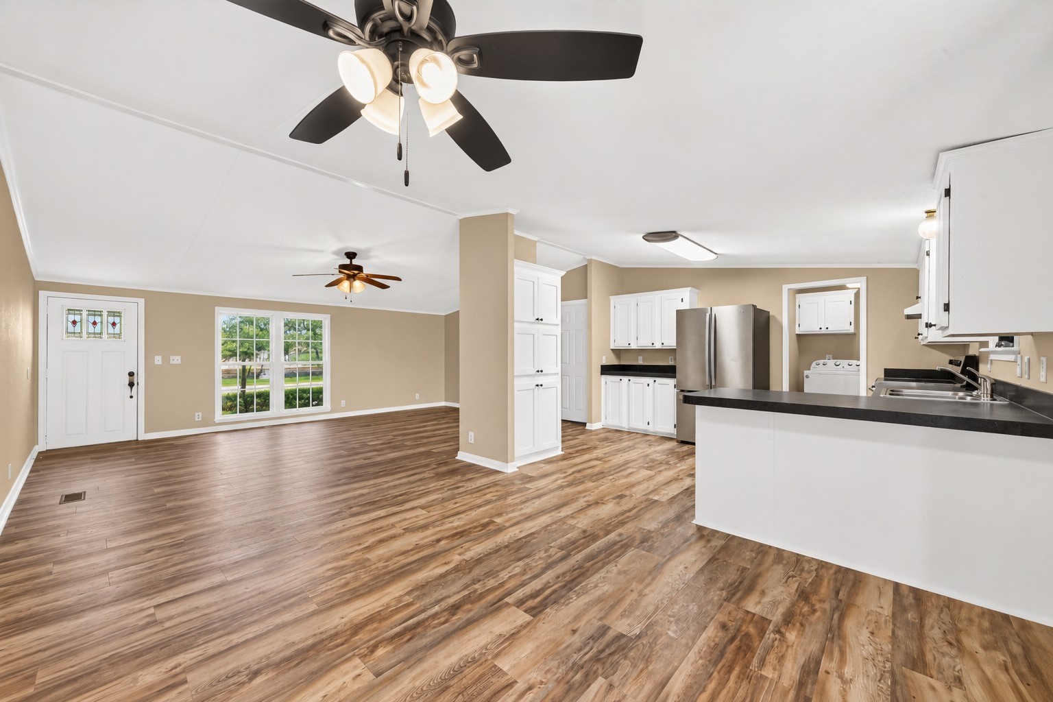 16396 Red Tail Hawk Court Property Photo 6