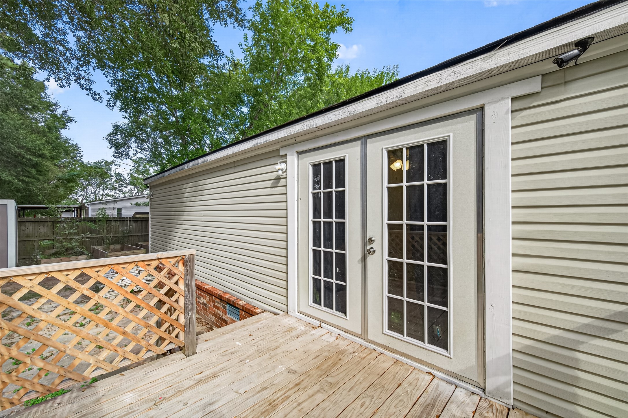 16396 Red Tail Hawk Court Property Photo 26
