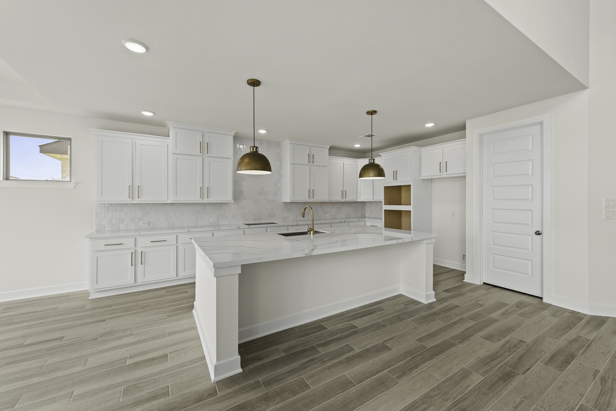 2602 Oregano Rise Drive Property Photo 6