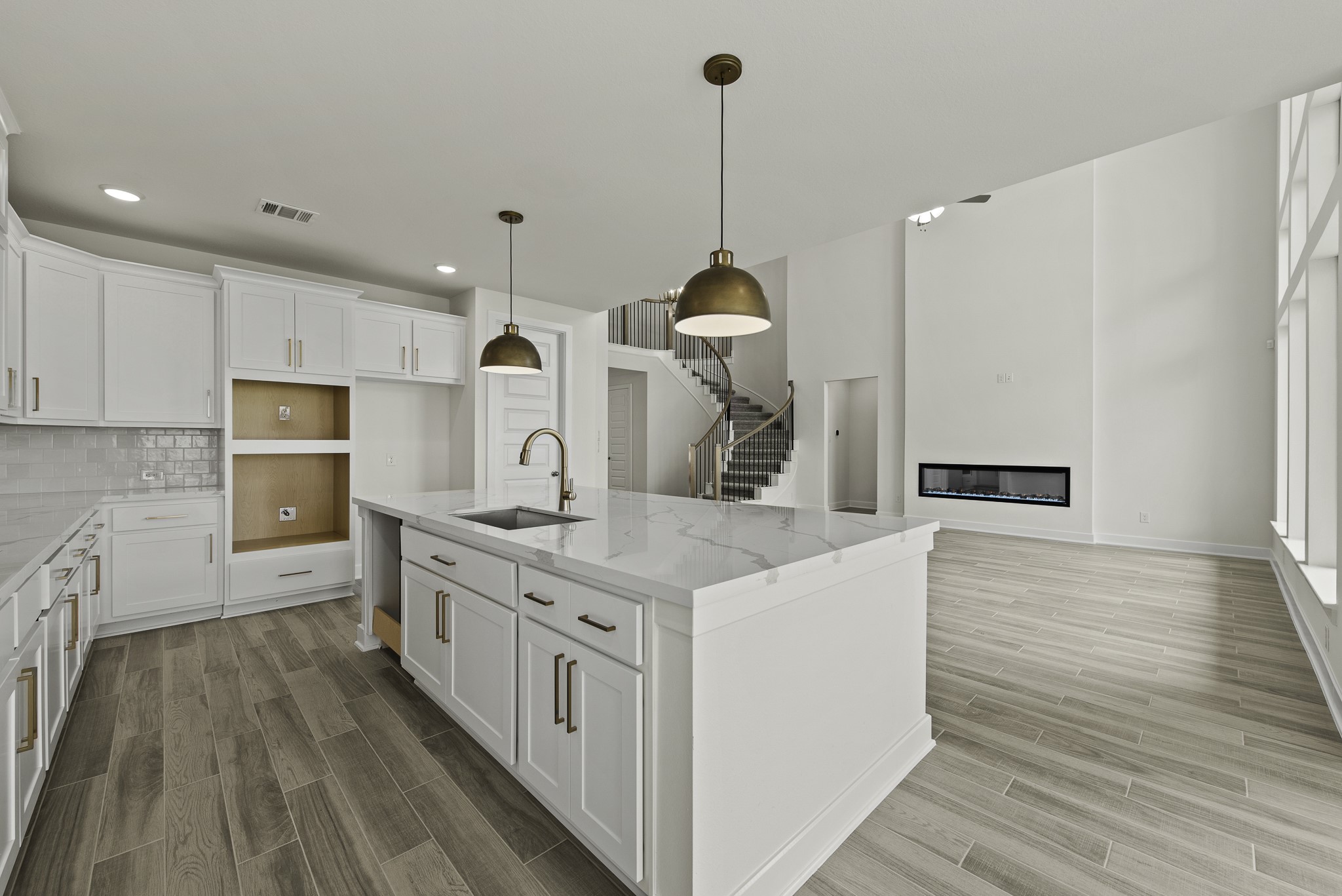 2602 Oregano Rise Drive Property Photo 8