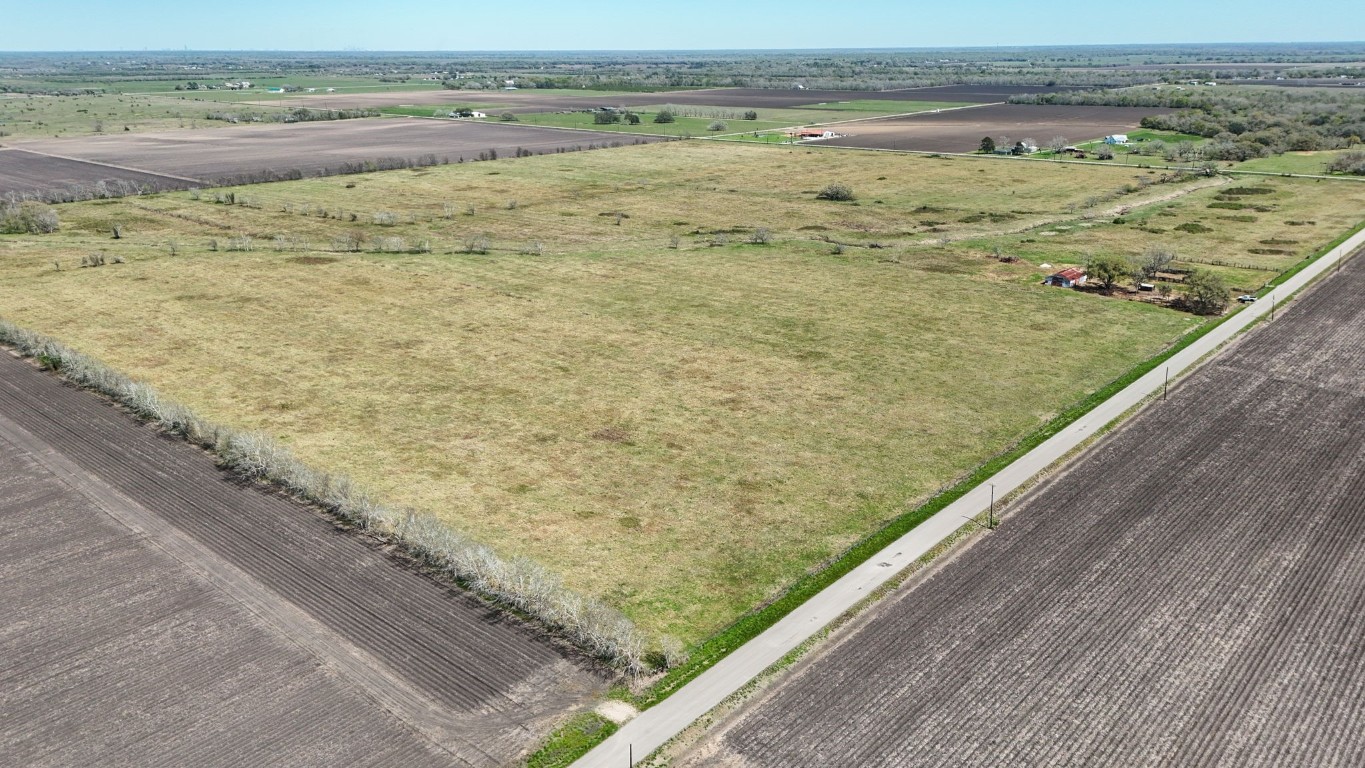 4439 Schultz Road Property Photo 3