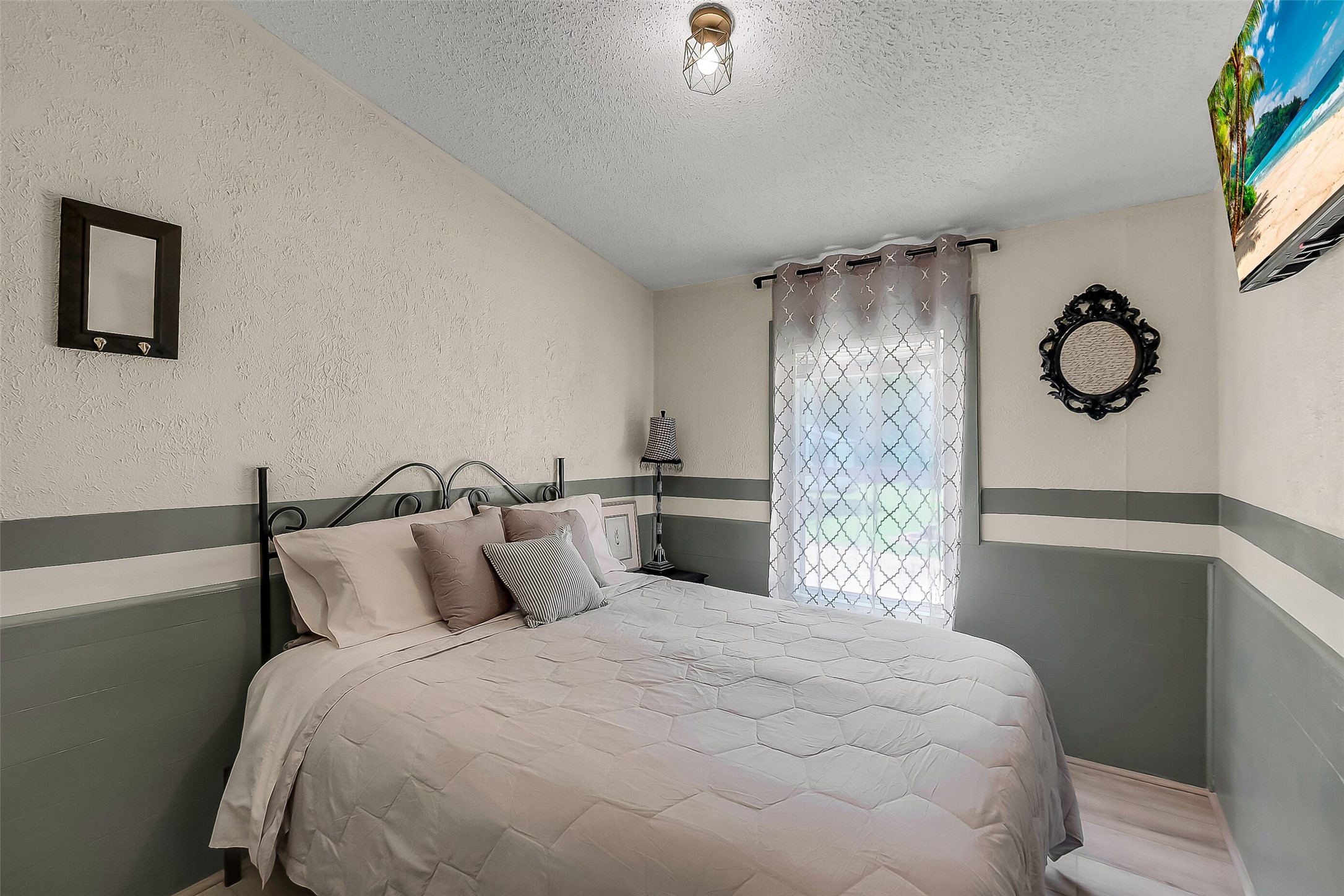 2980 S Ih 10 Property Photo 29